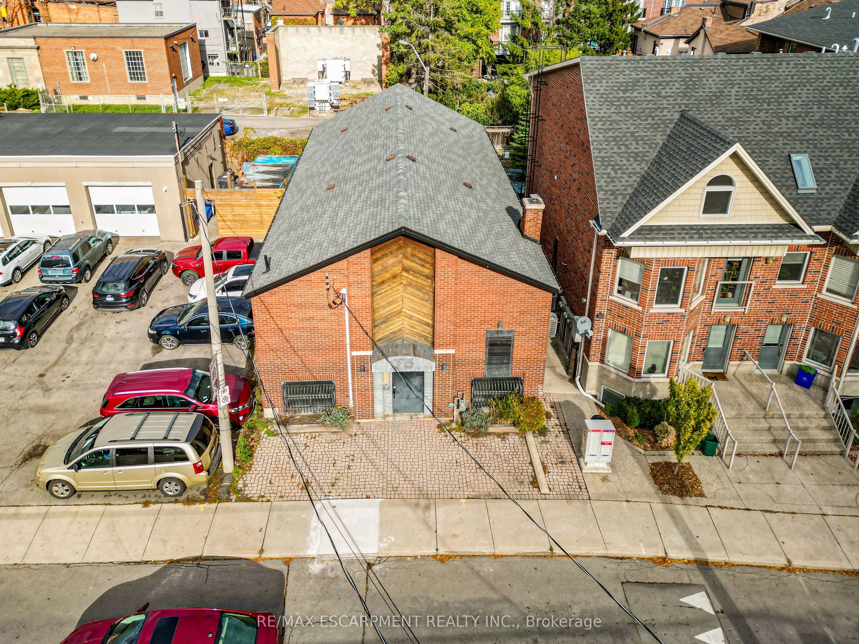 75 Young Street