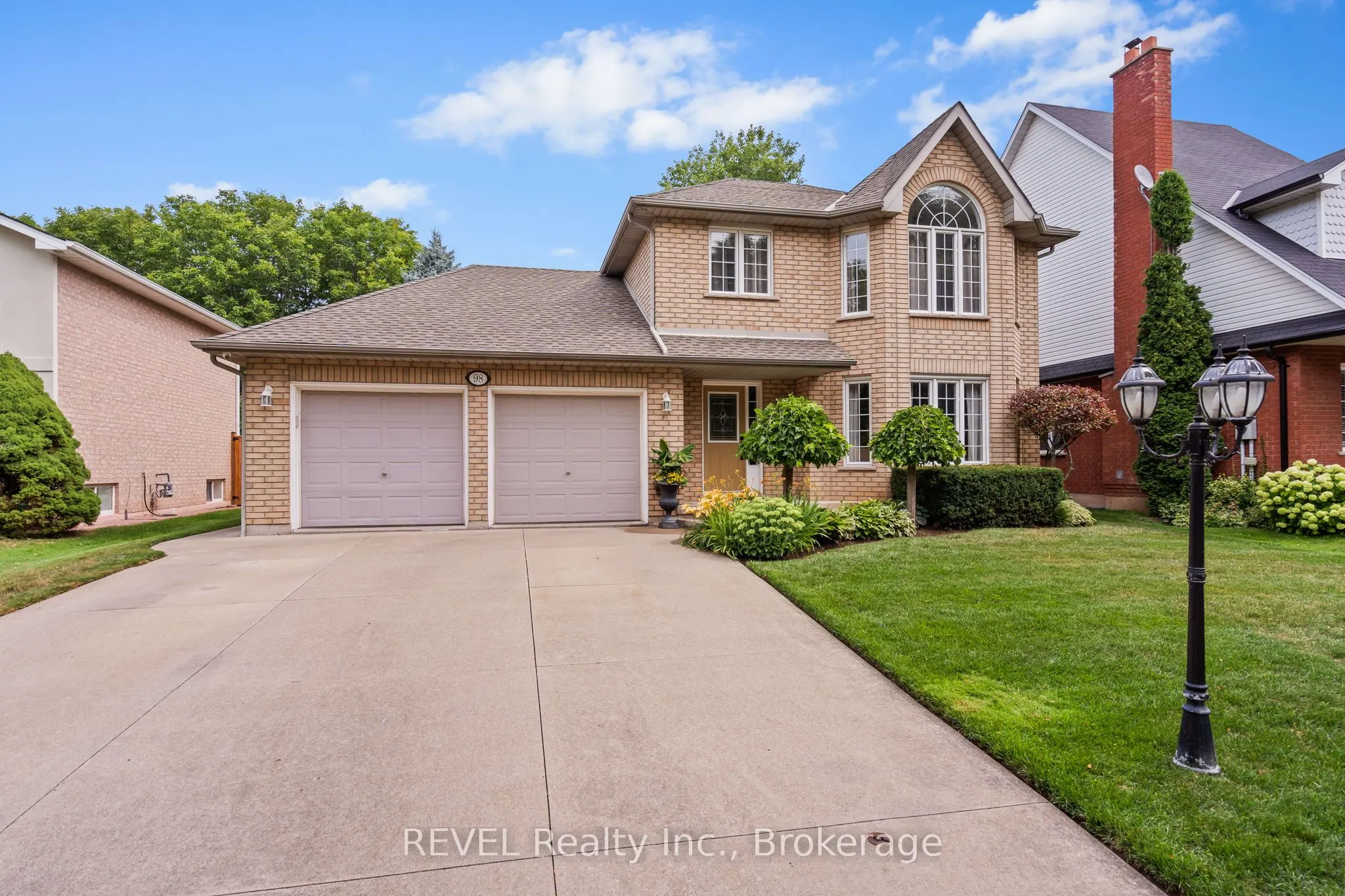 98 Debora Drive