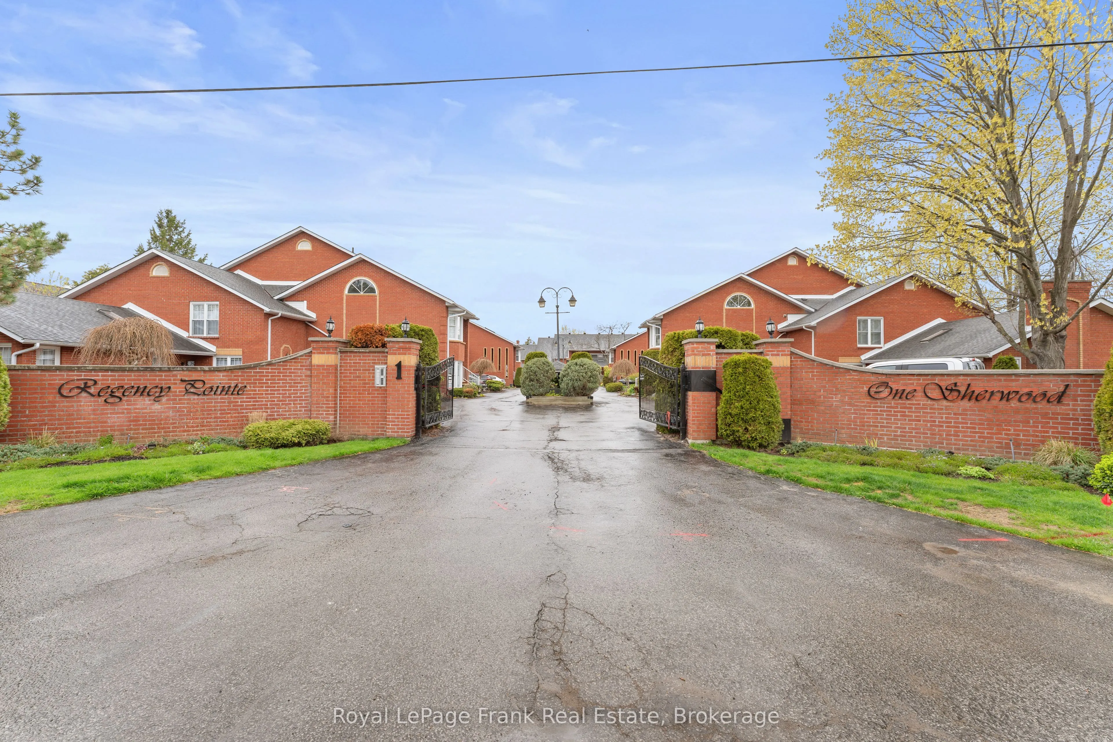 1 Sherwood Street #403