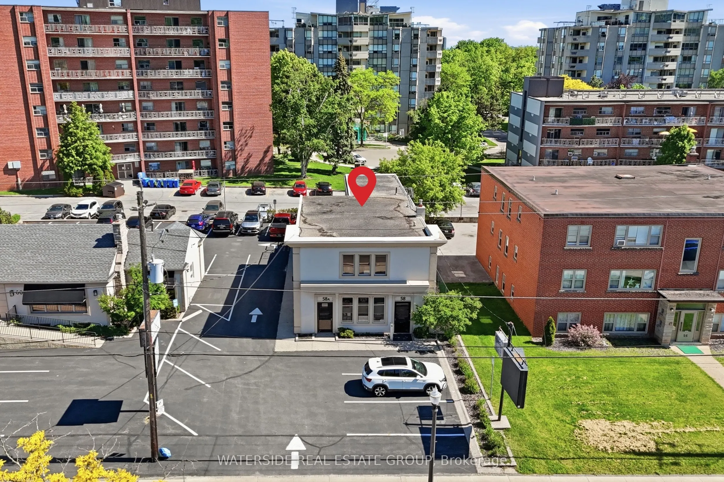 58 King Street W