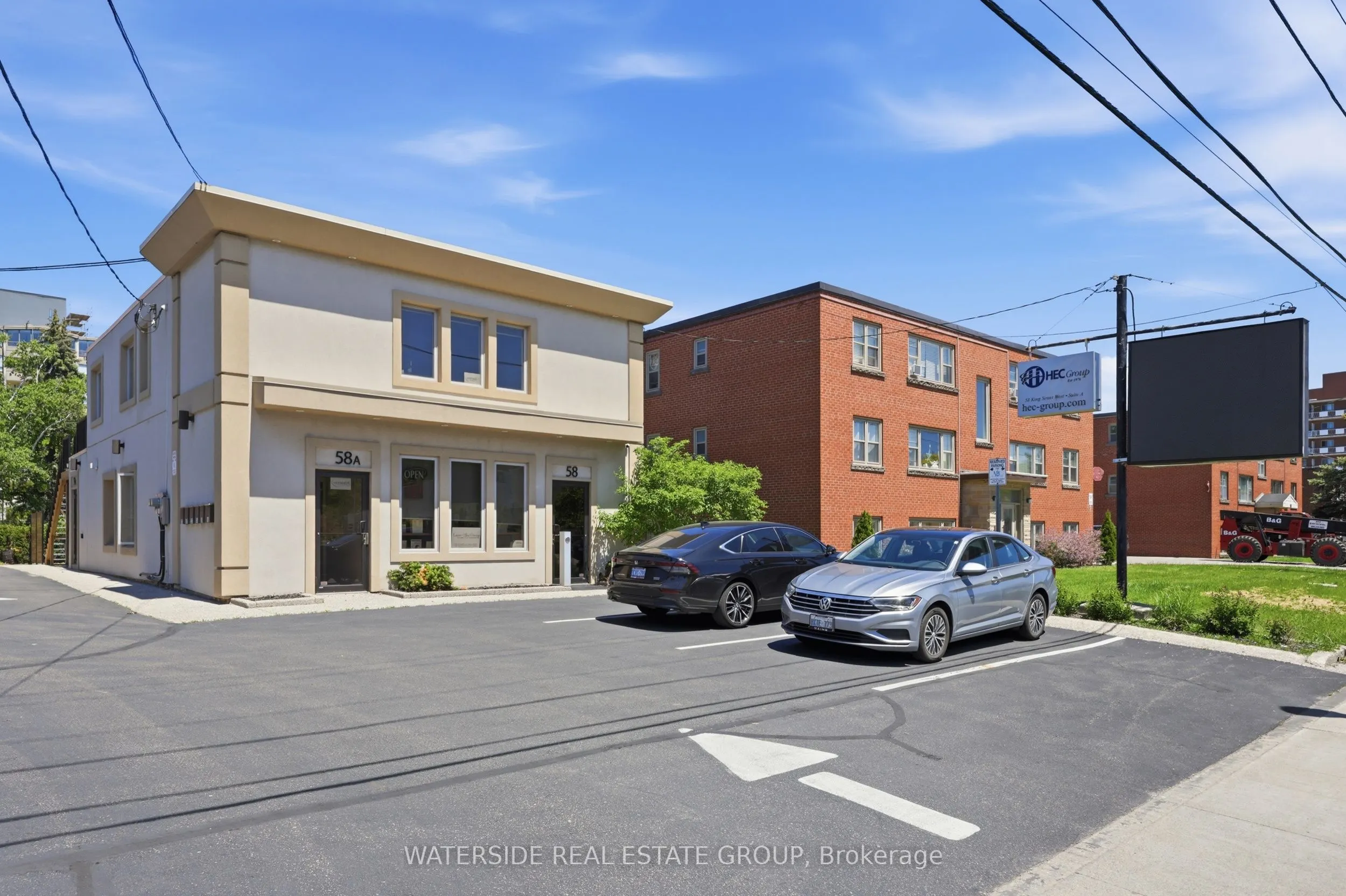 58 King Street W