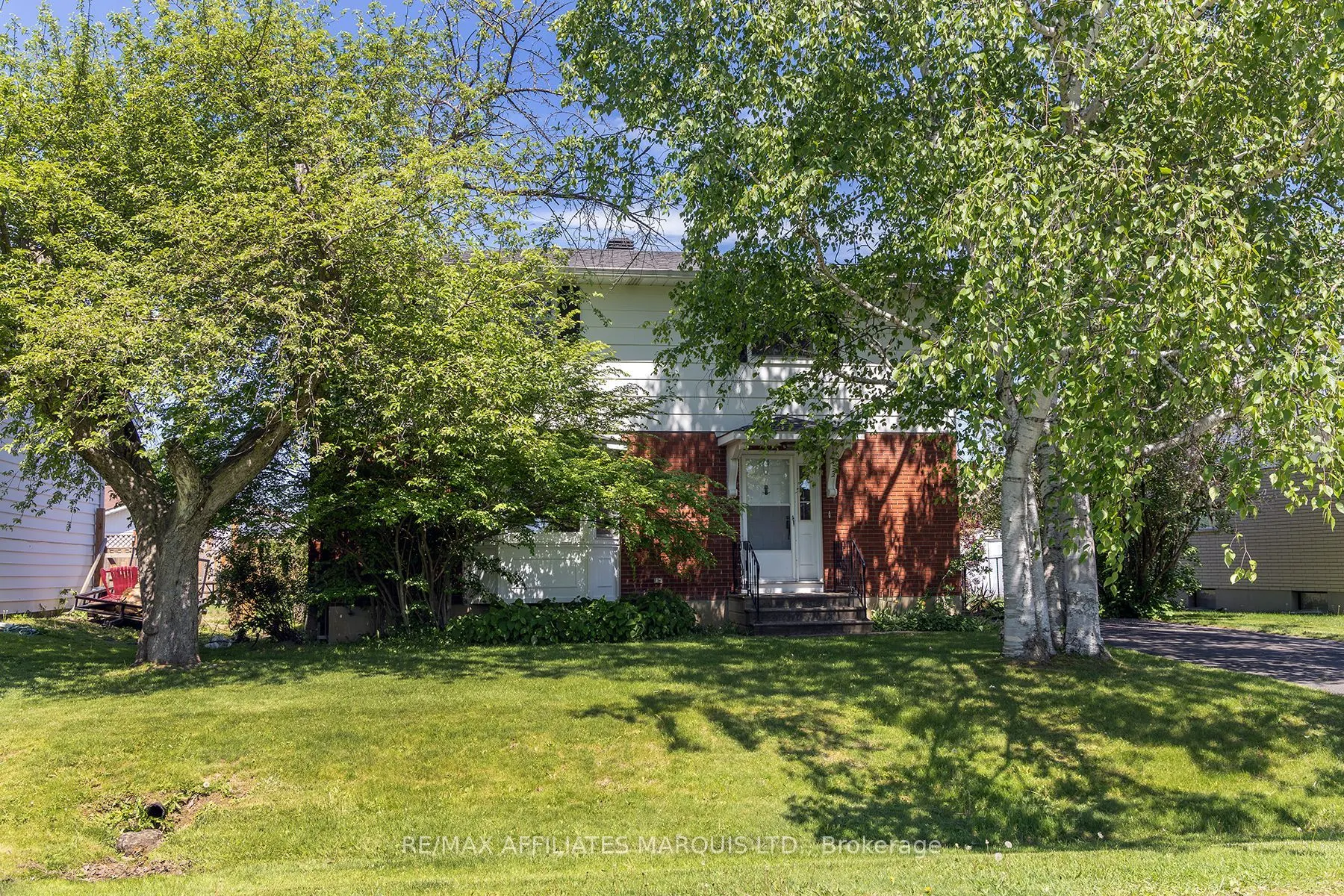 22 Orchard Way