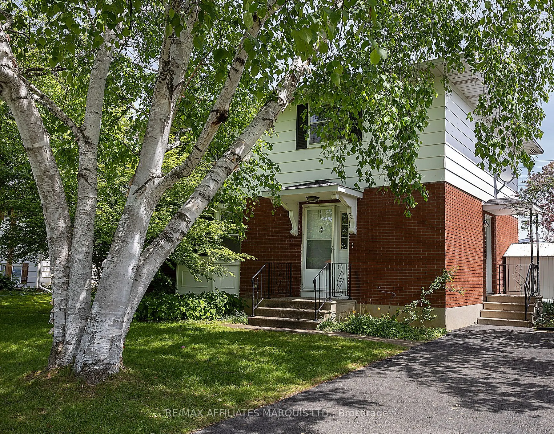 22 Orchard Way