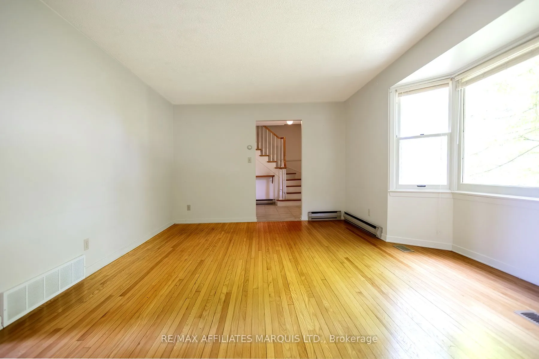 22 Orchard Way