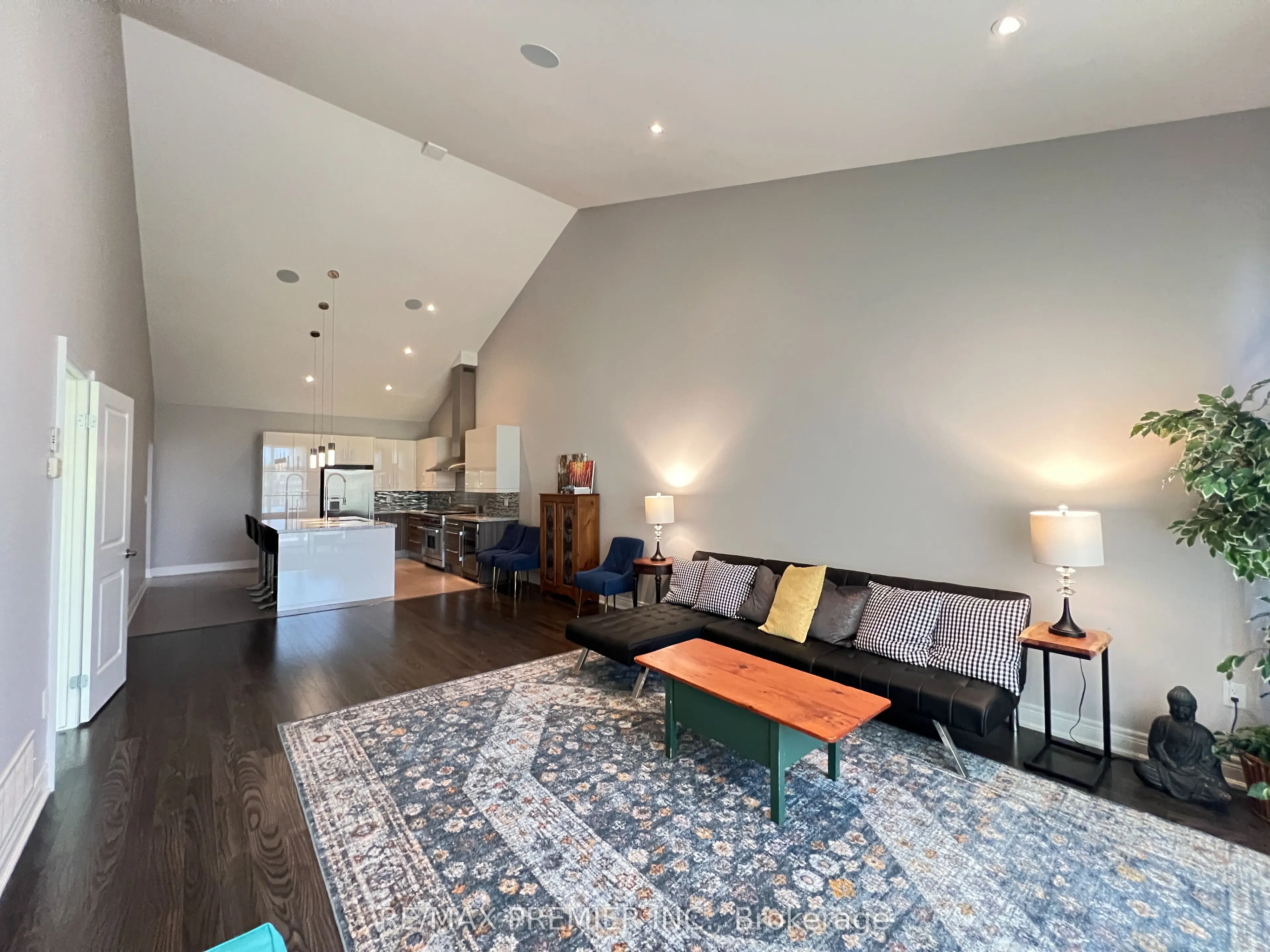 7673 Green Vista Gate #140
