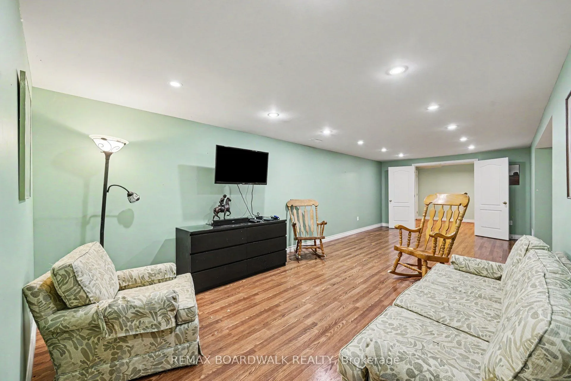 24 Samara Place