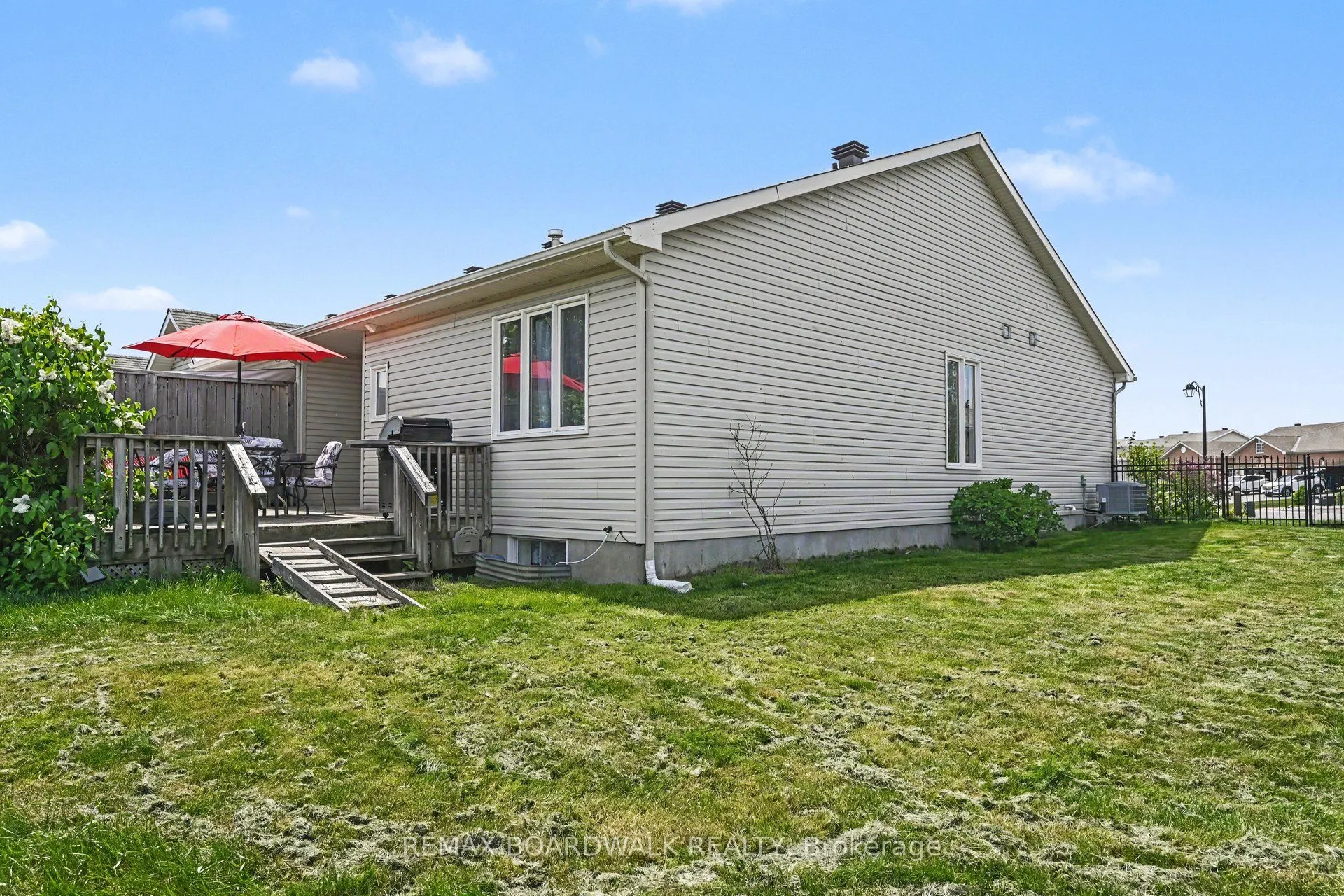 24 Samara Place