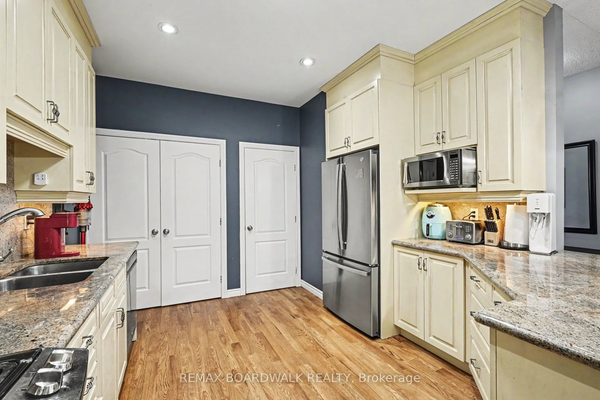 24 Samara Place