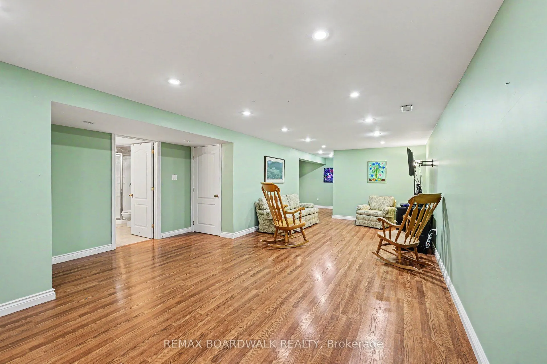 24 Samara Place
