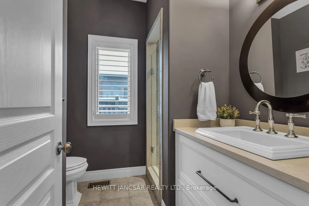 211 Terrace Wood Crescent