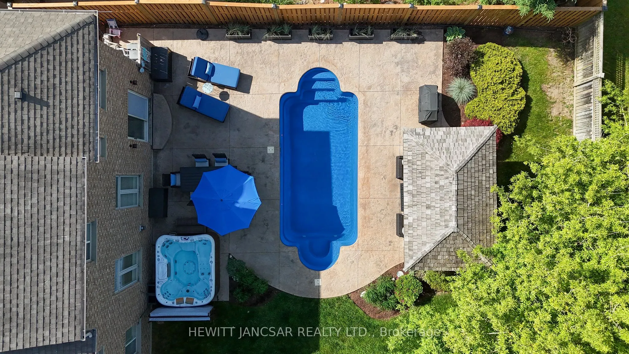 211 Terrace Wood Crescent