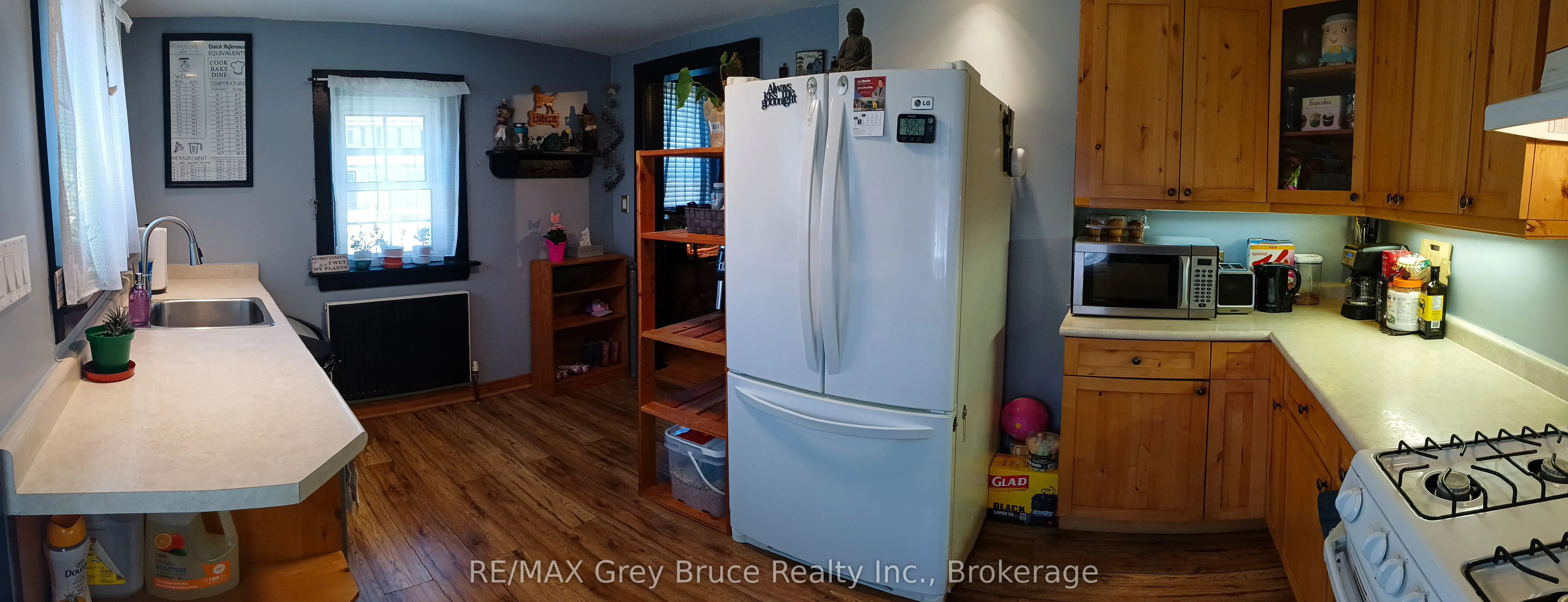 499 16th Street W