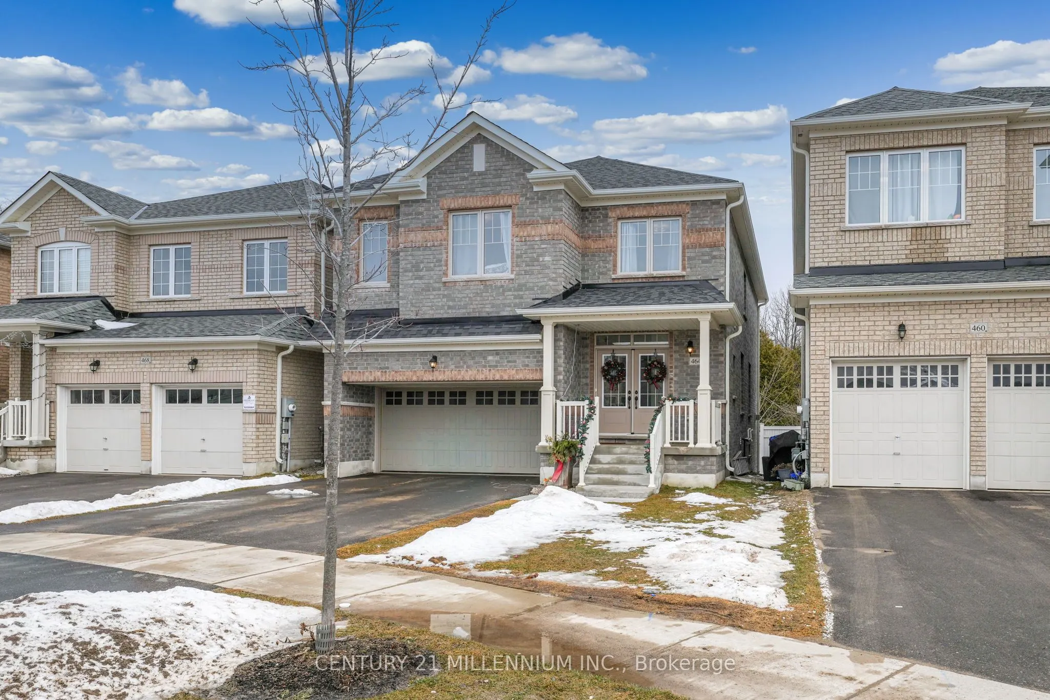 464 Black Cherry Crescent
