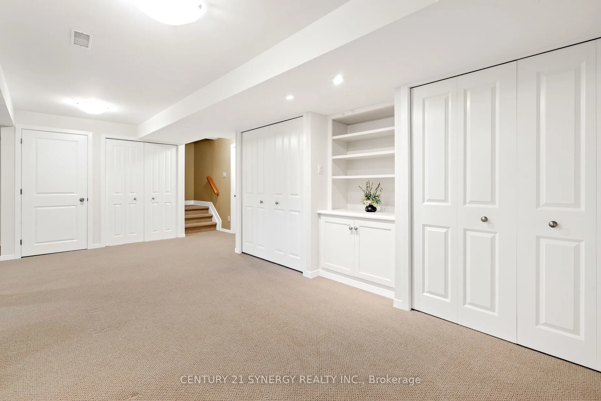 45 Turtle Point Private
