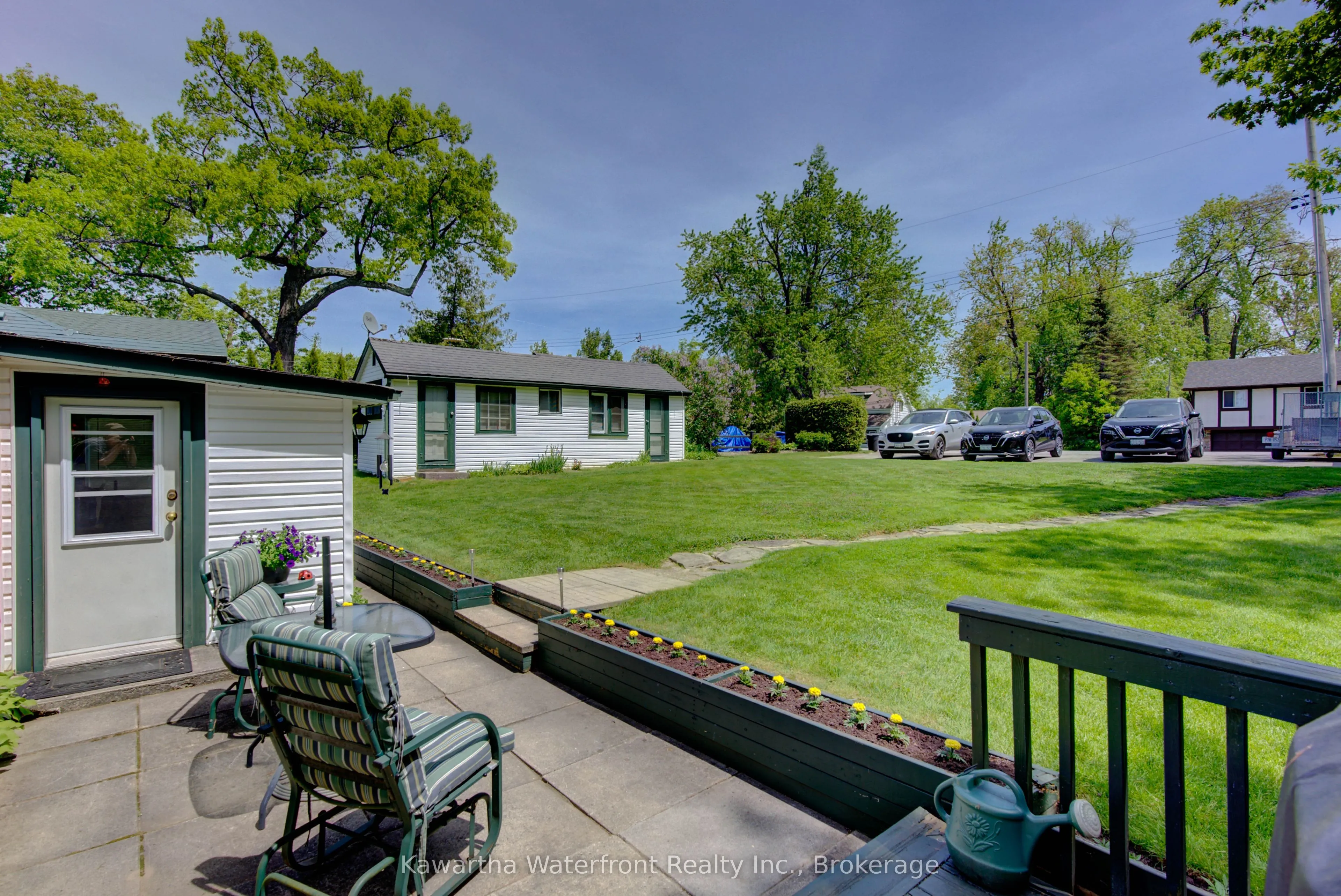48 Leslie Frost Lane
