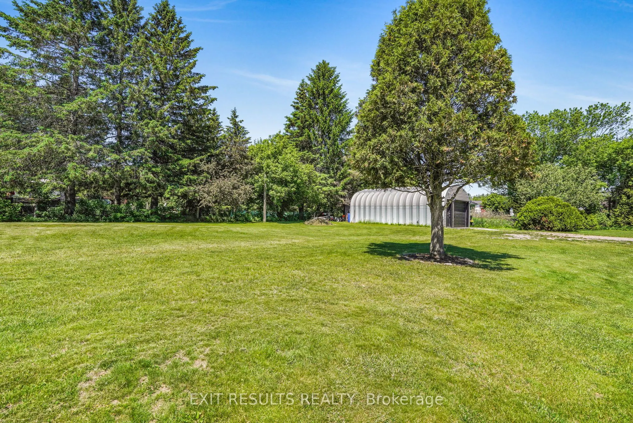8 Beaver Lane