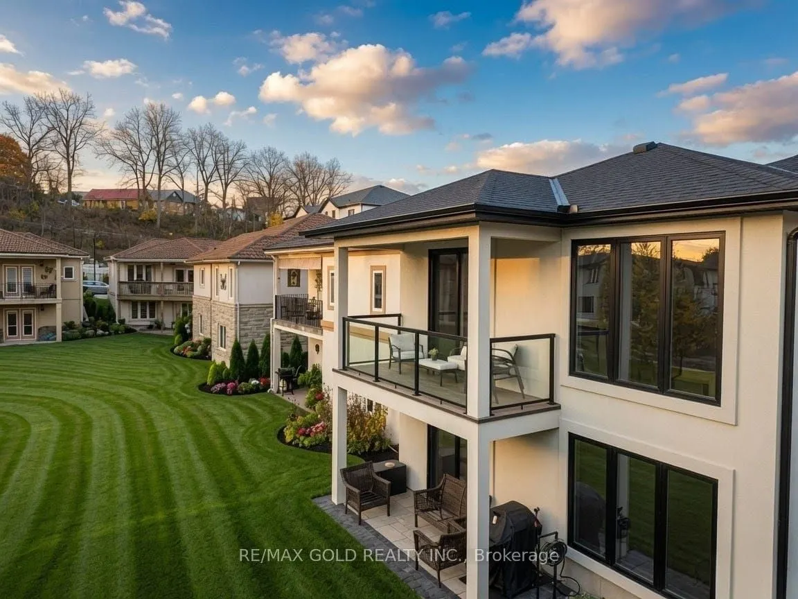 5 John Pound Road #11