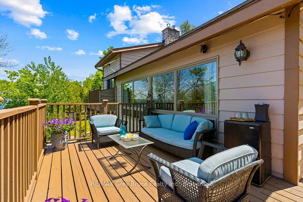 121 Ivy Drive