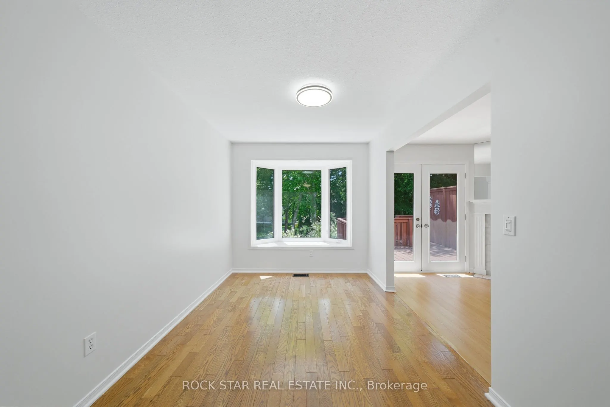 180 Lawrence Lane