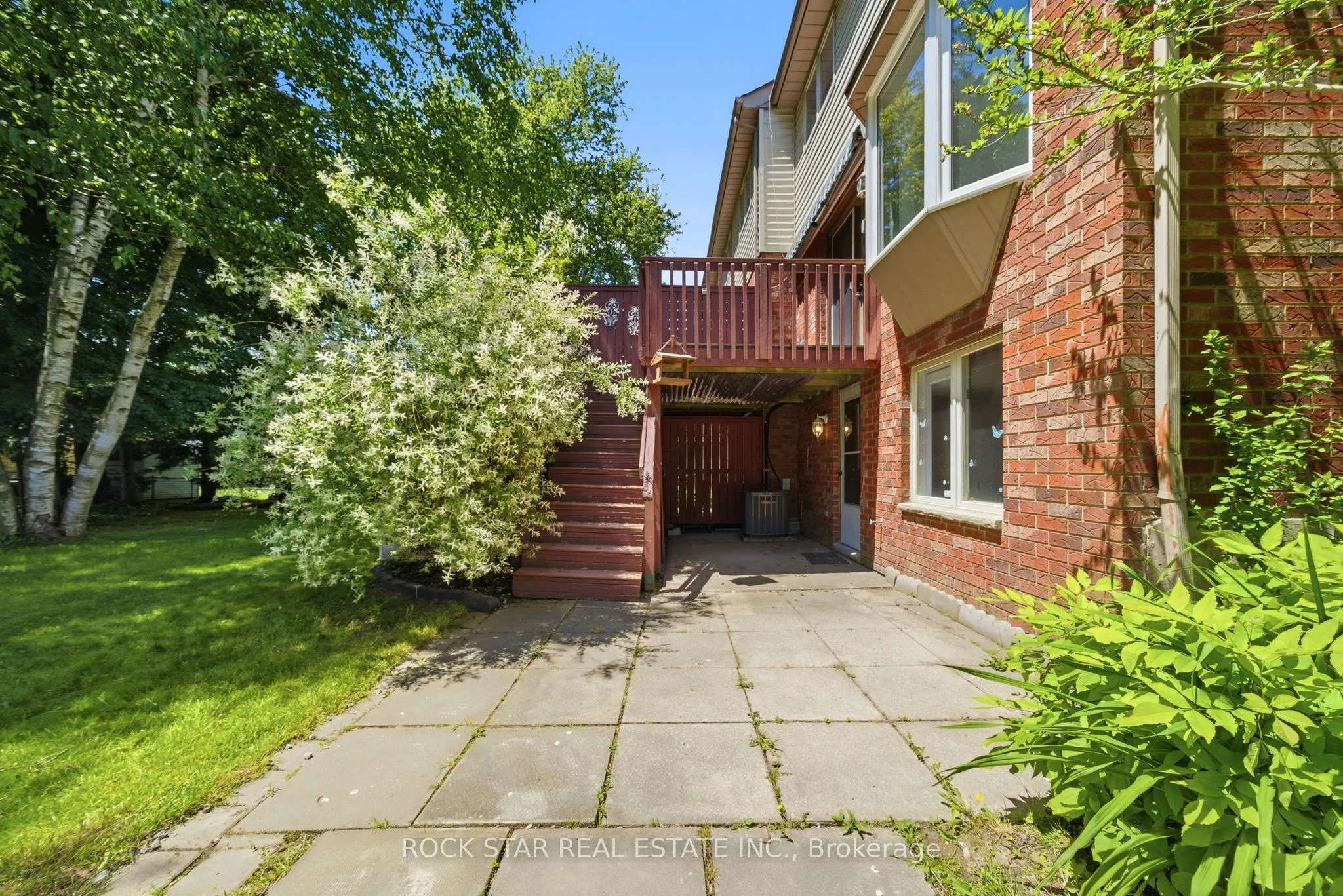 180 Lawrence Lane