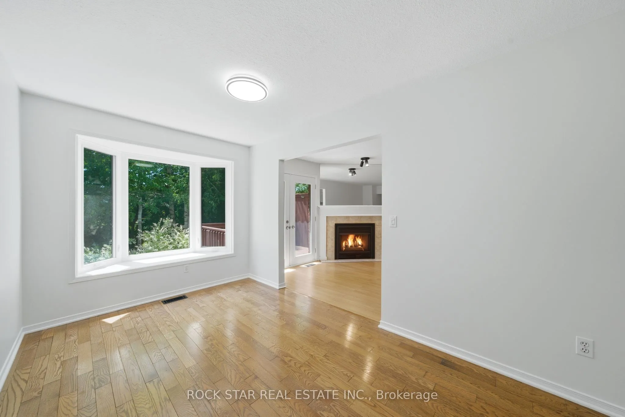 180 Lawrence Lane
