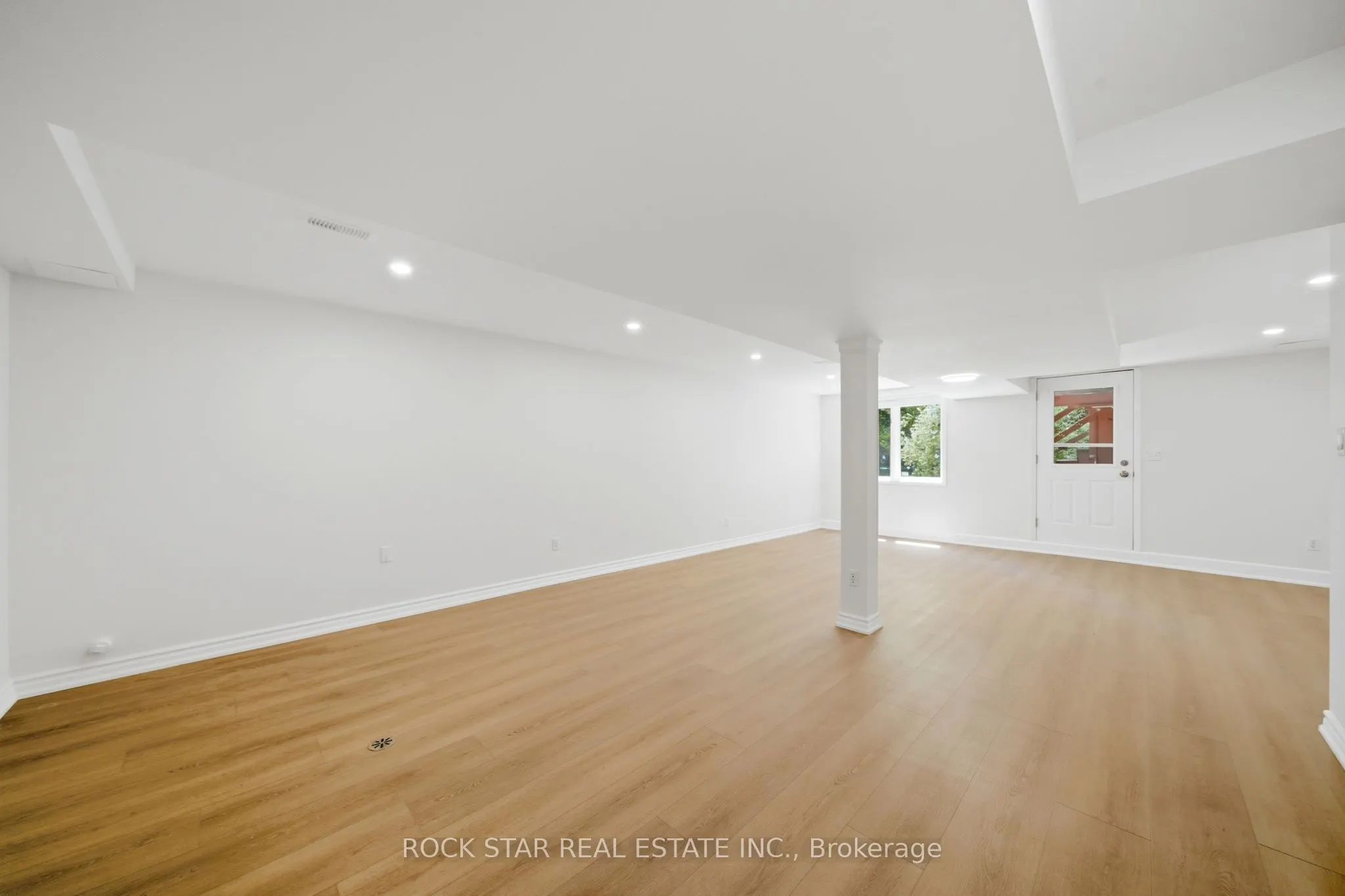 180 Lawrence Lane