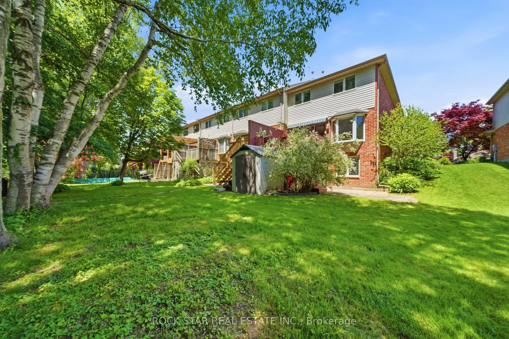 180 Lawrence Lane