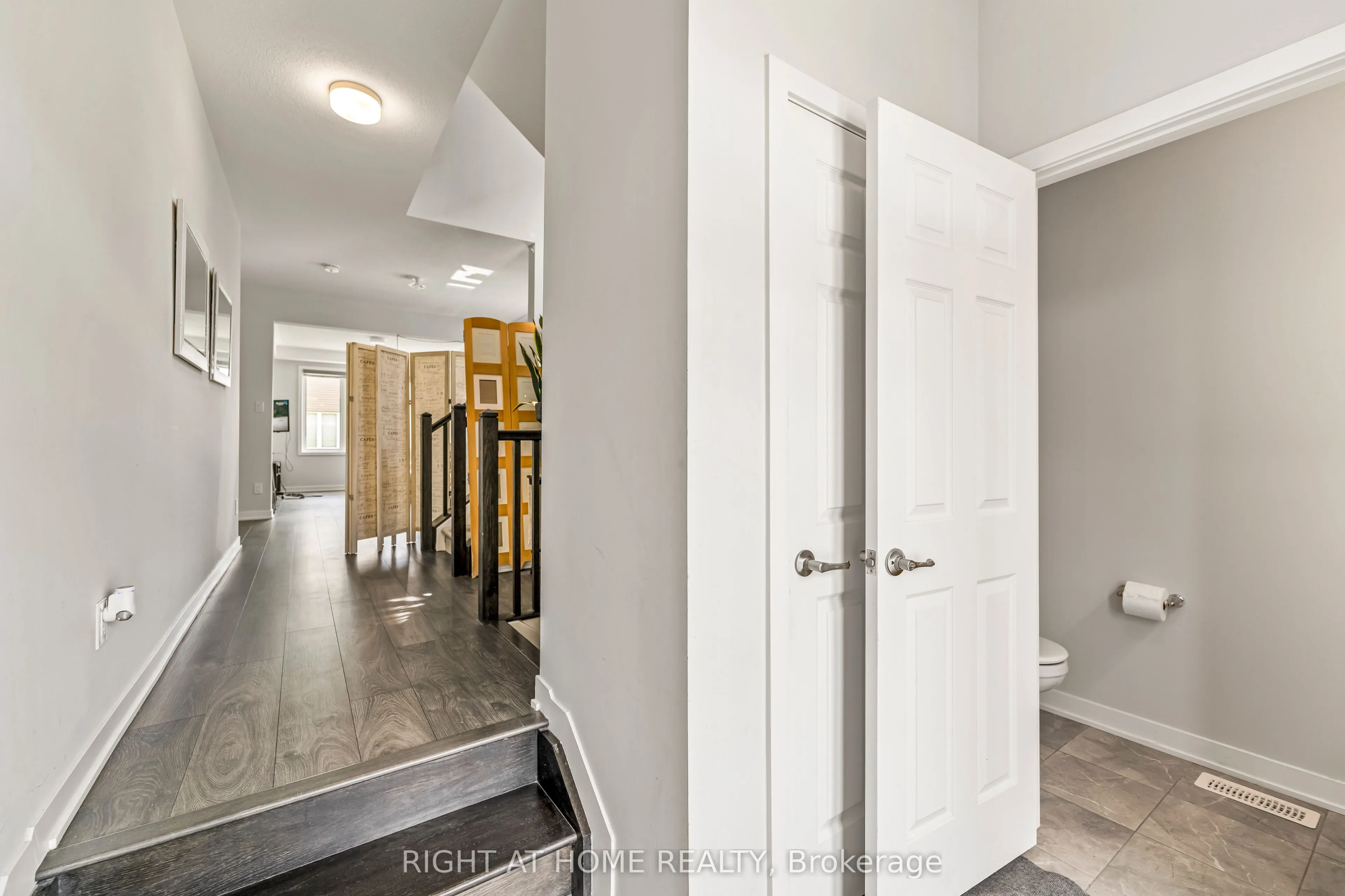 221 Billrian Crescent