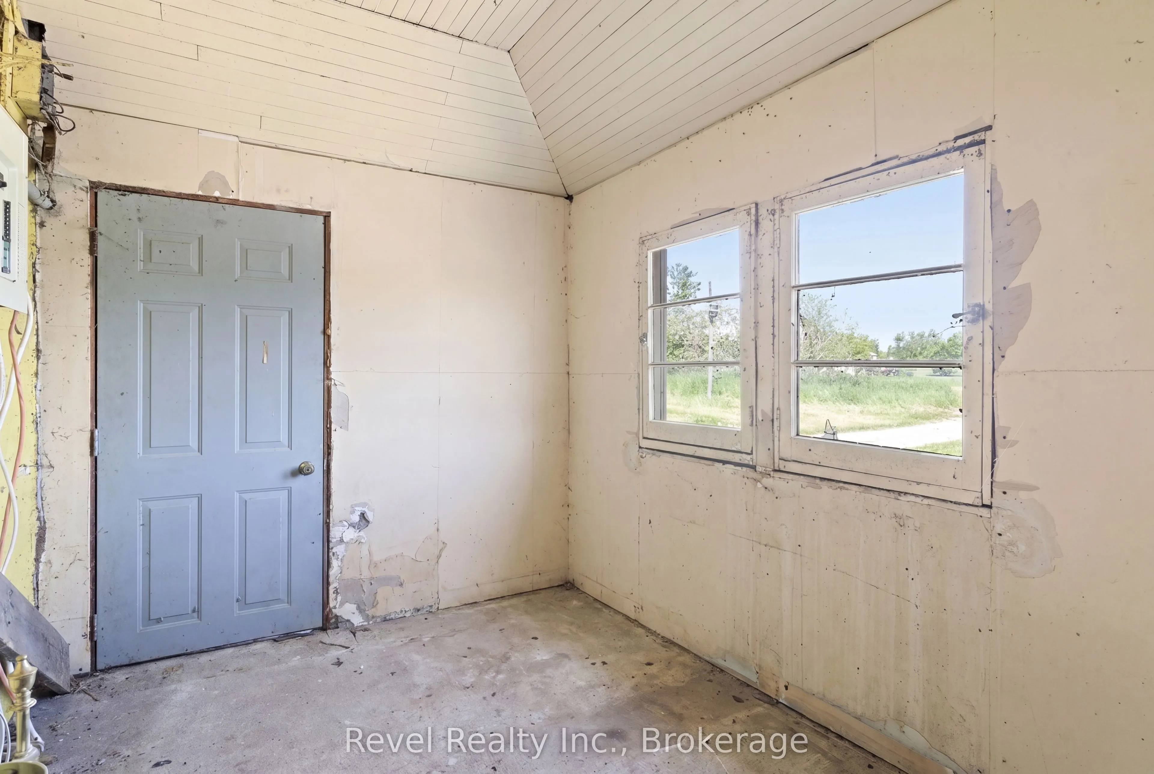 203 Somerville Concession 5 Road