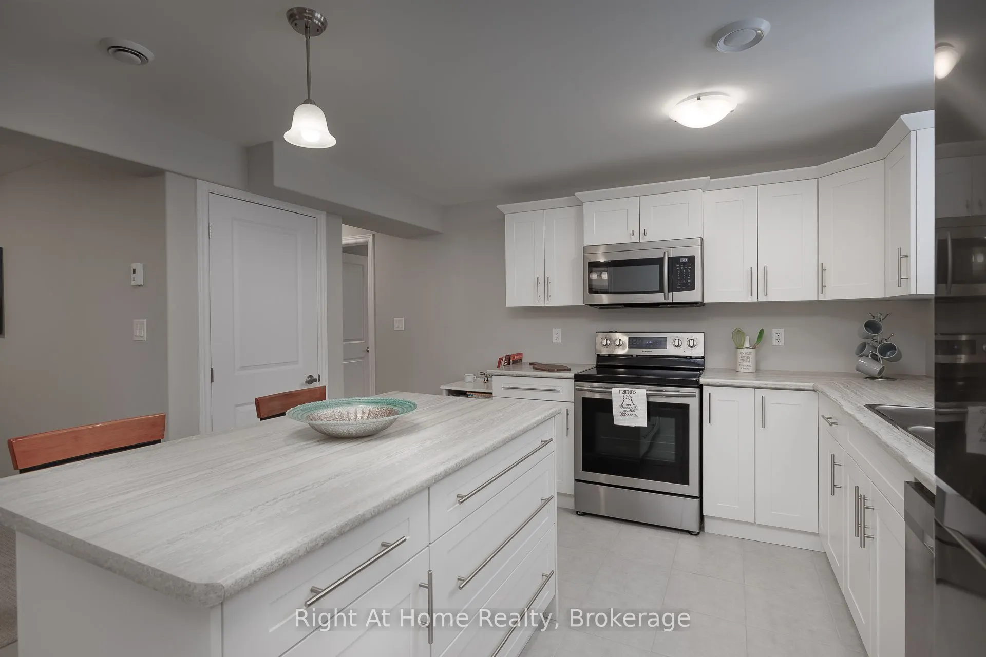 40 Birchmount Street