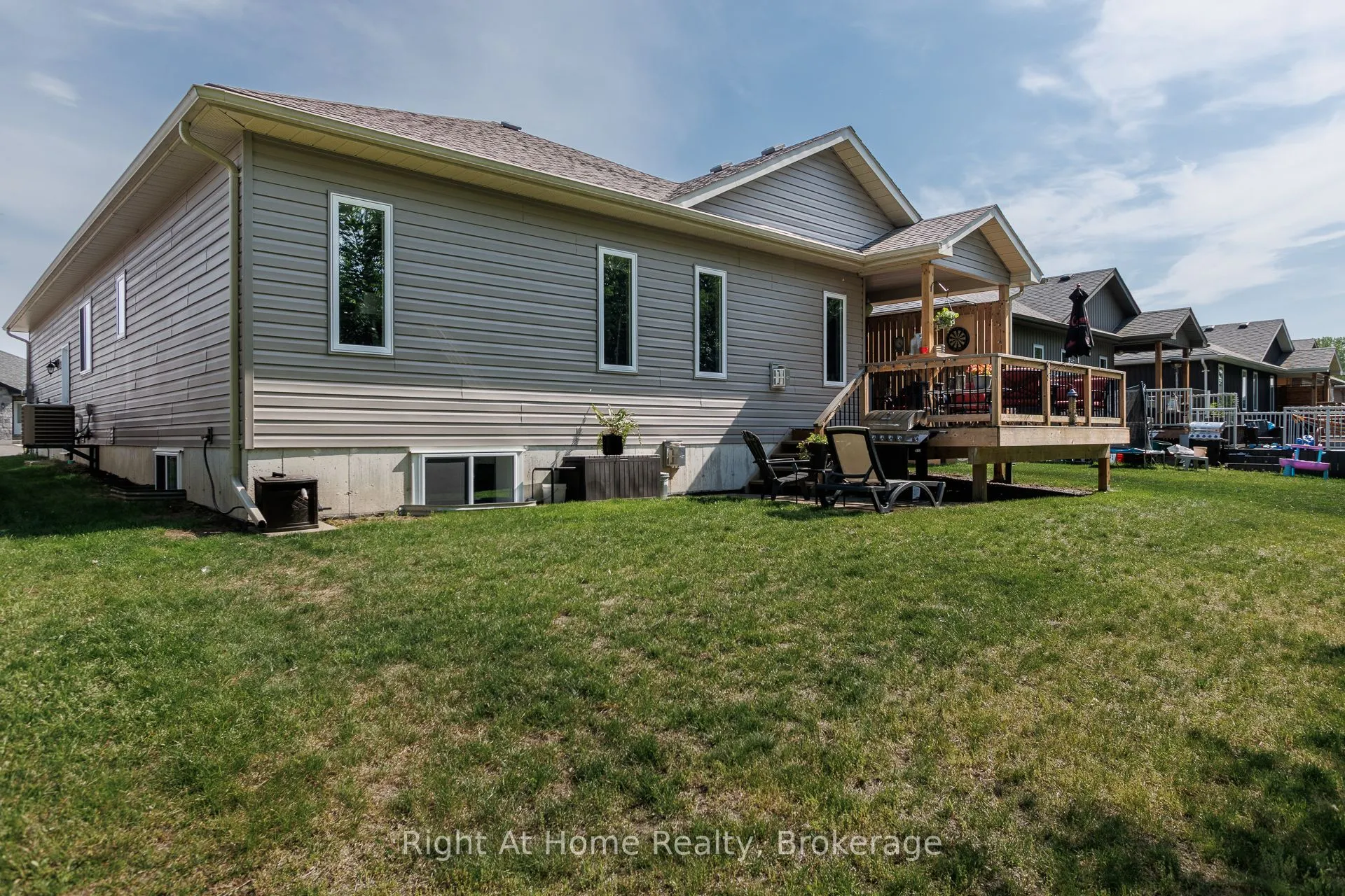 40 Birchmount Street
