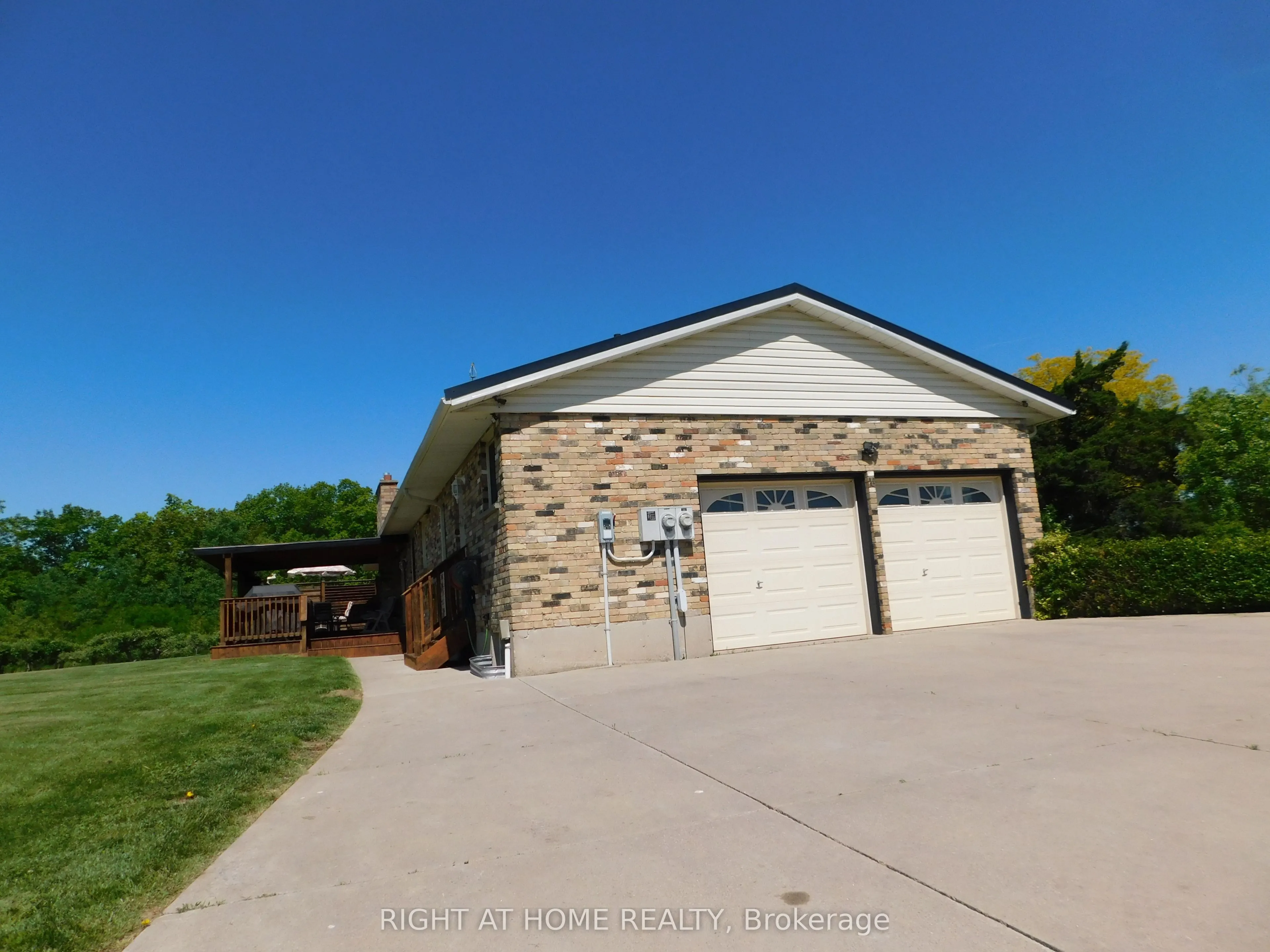 8350 Young Street