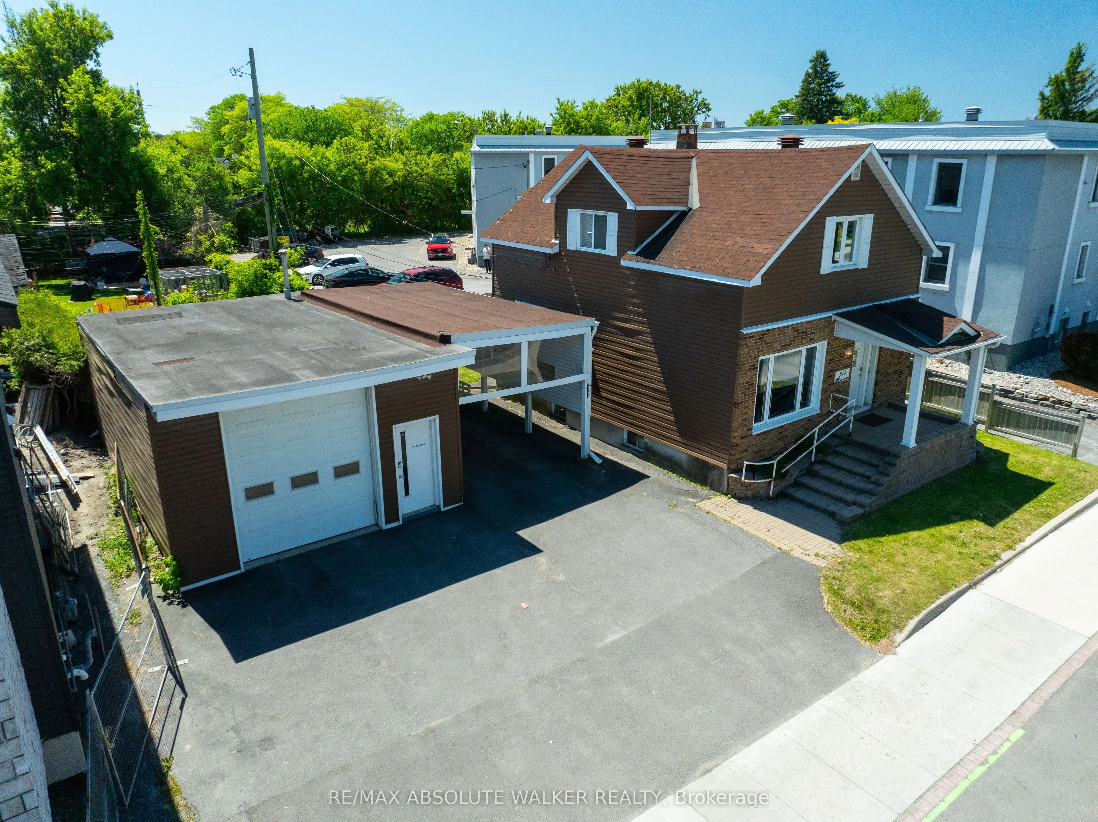 412 Montreal Road