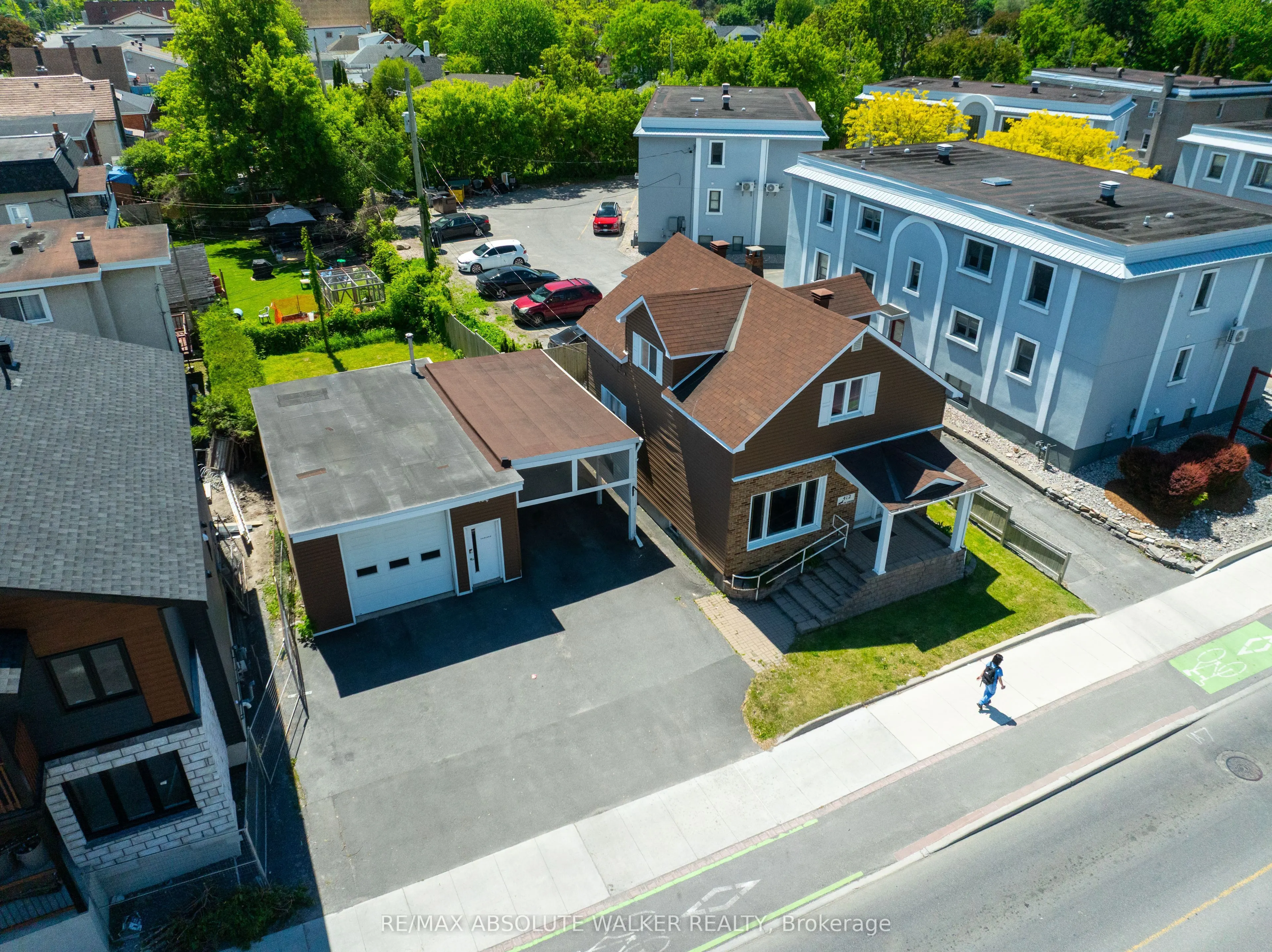 412 Montreal Road