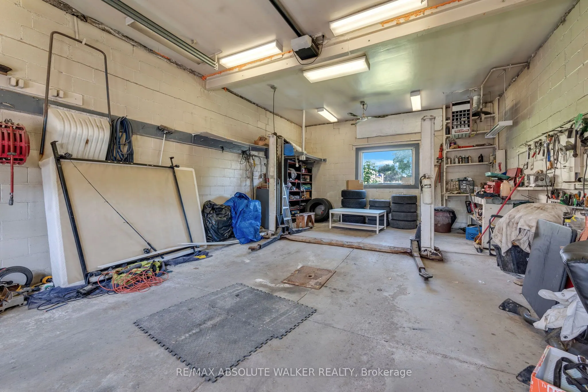 412 Montreal Road