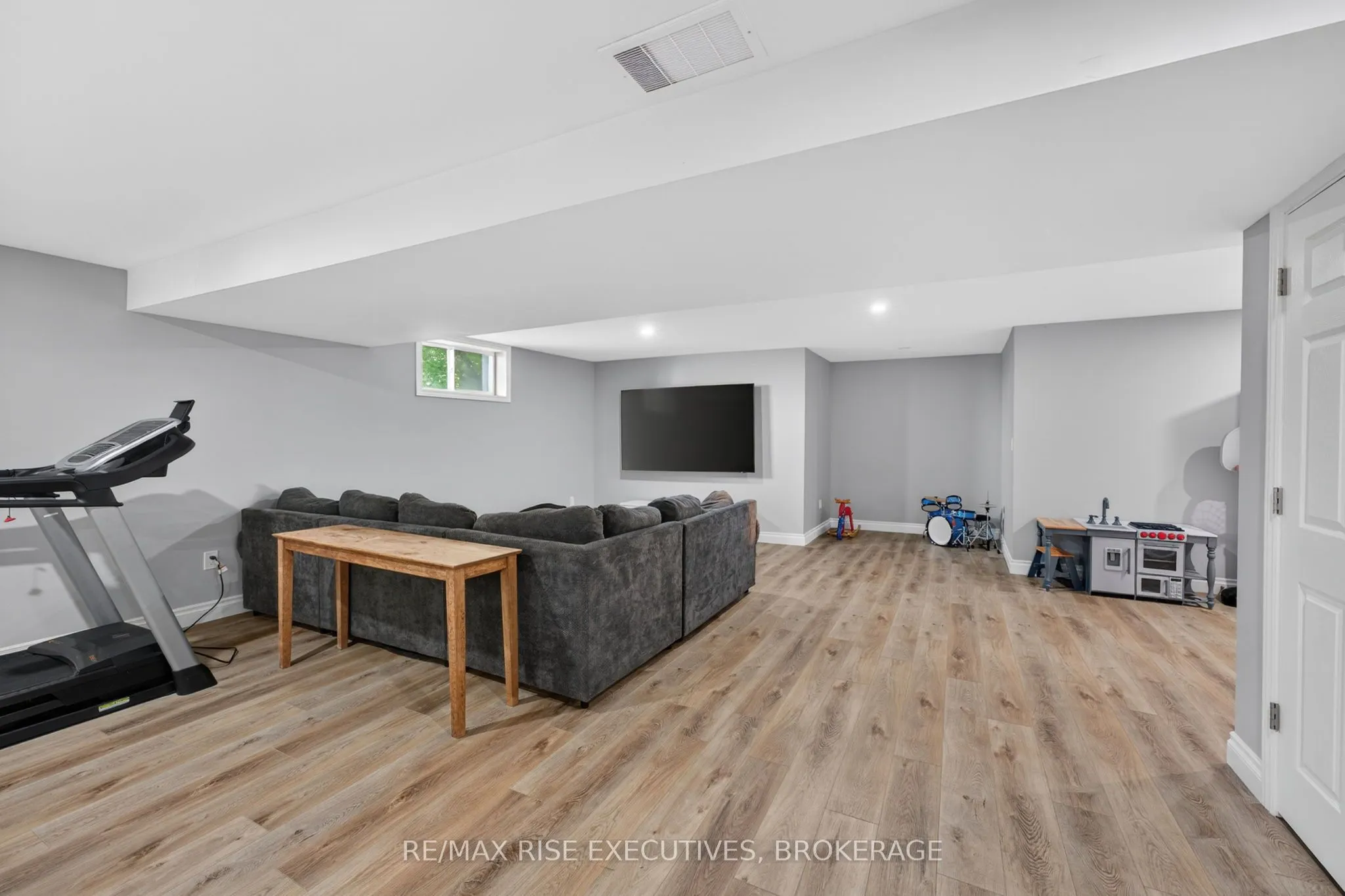 115 Hellen Street