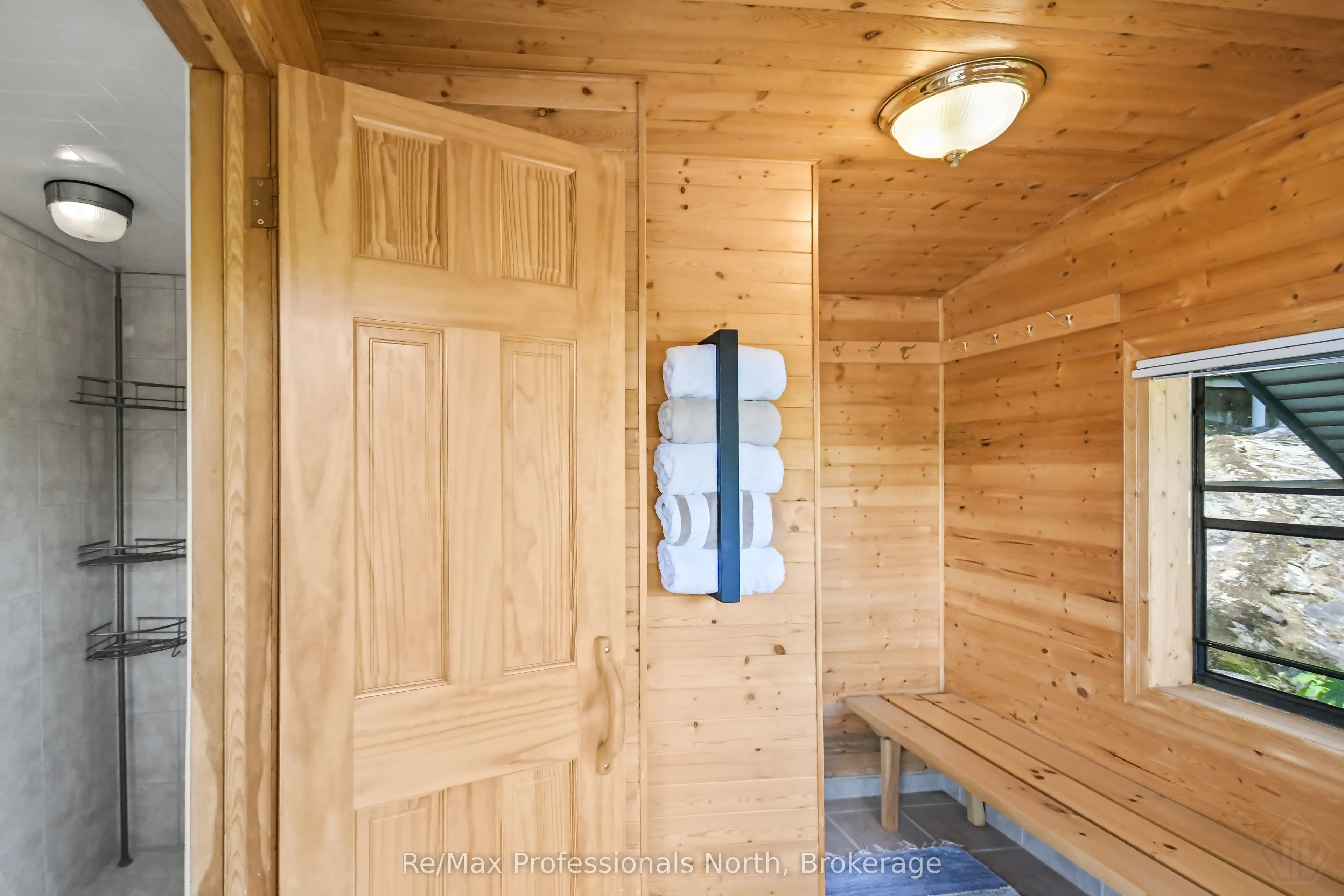 5 Pinetree Road