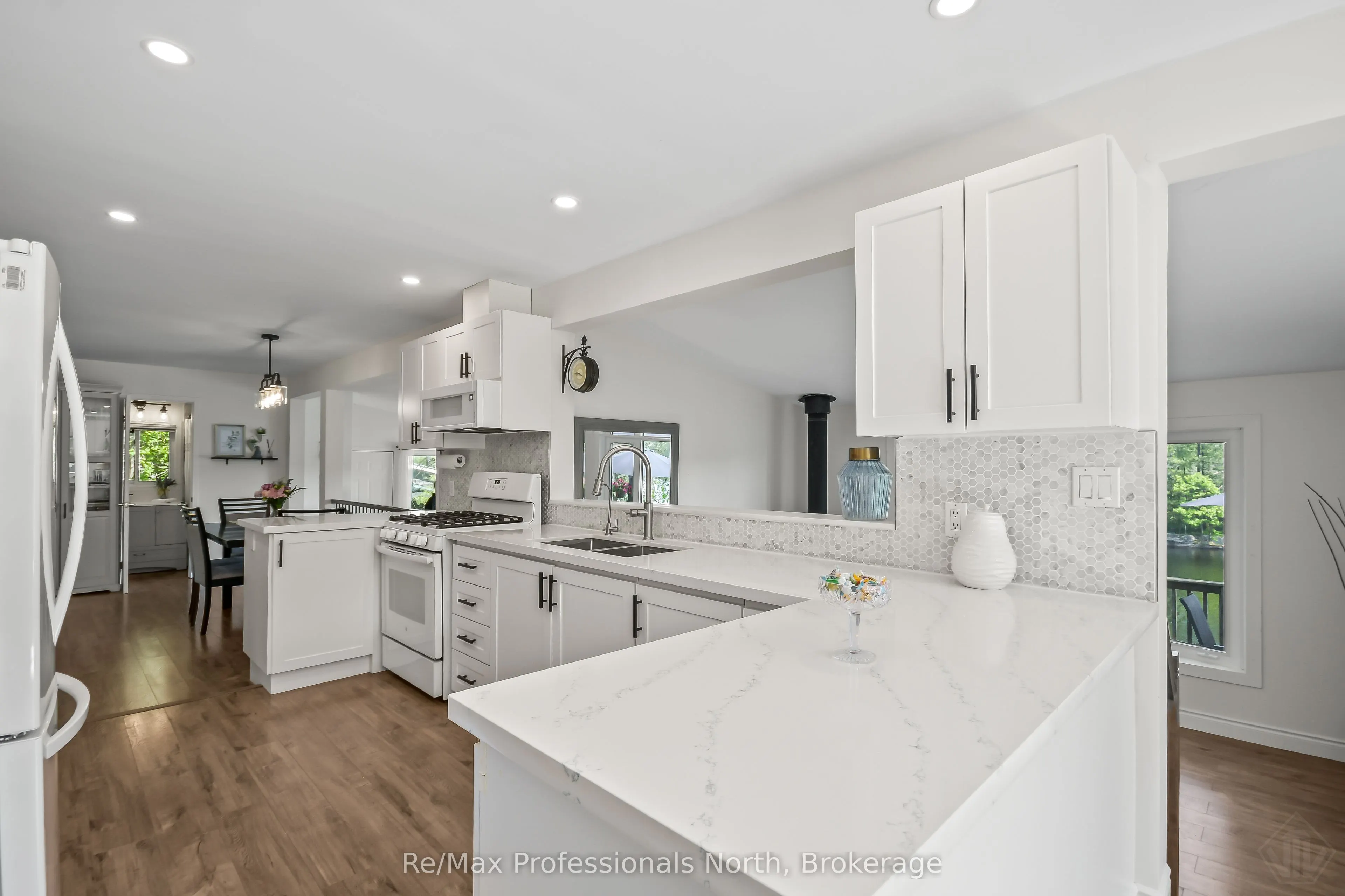 5 Pinetree Road