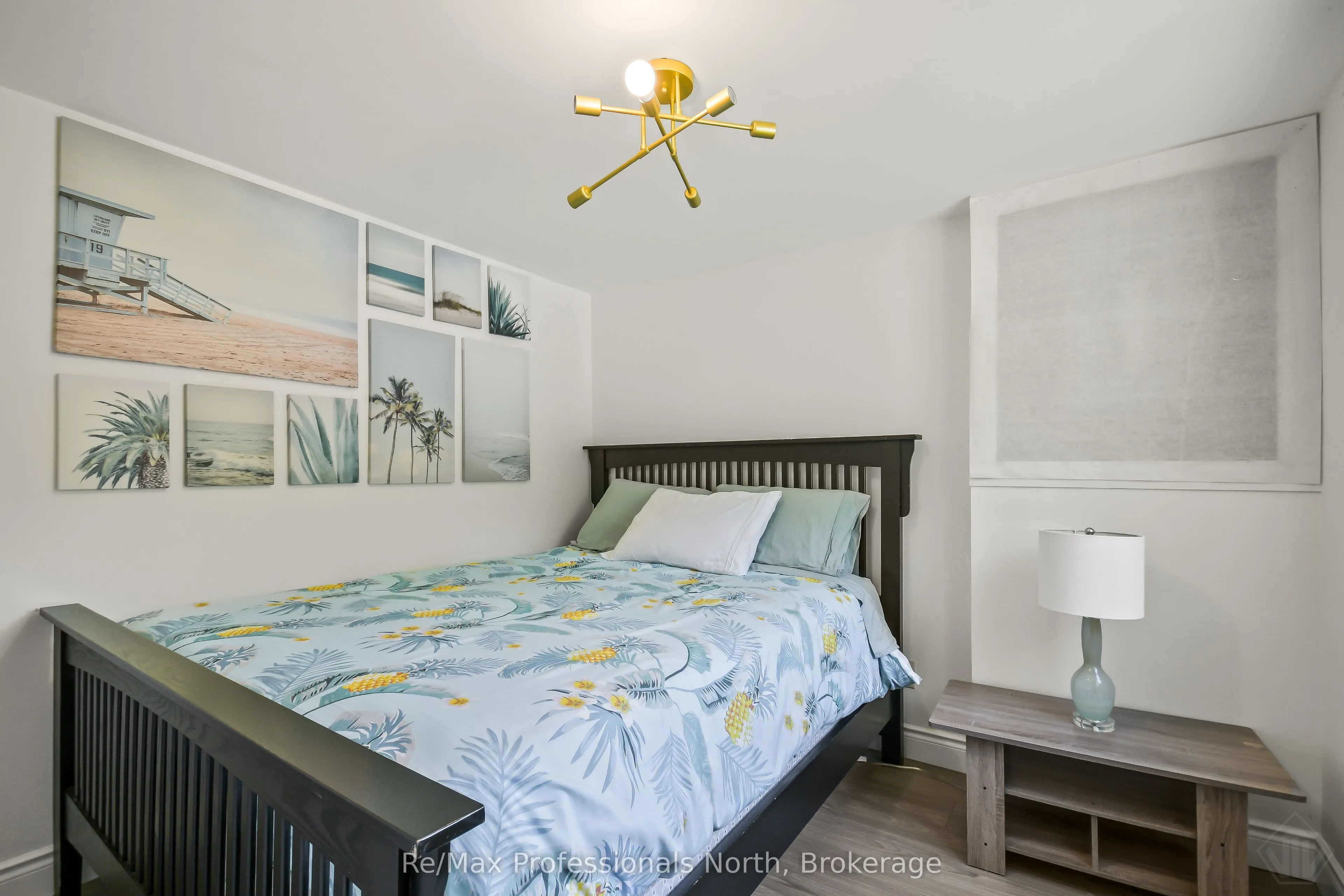 5 Pinetree Road