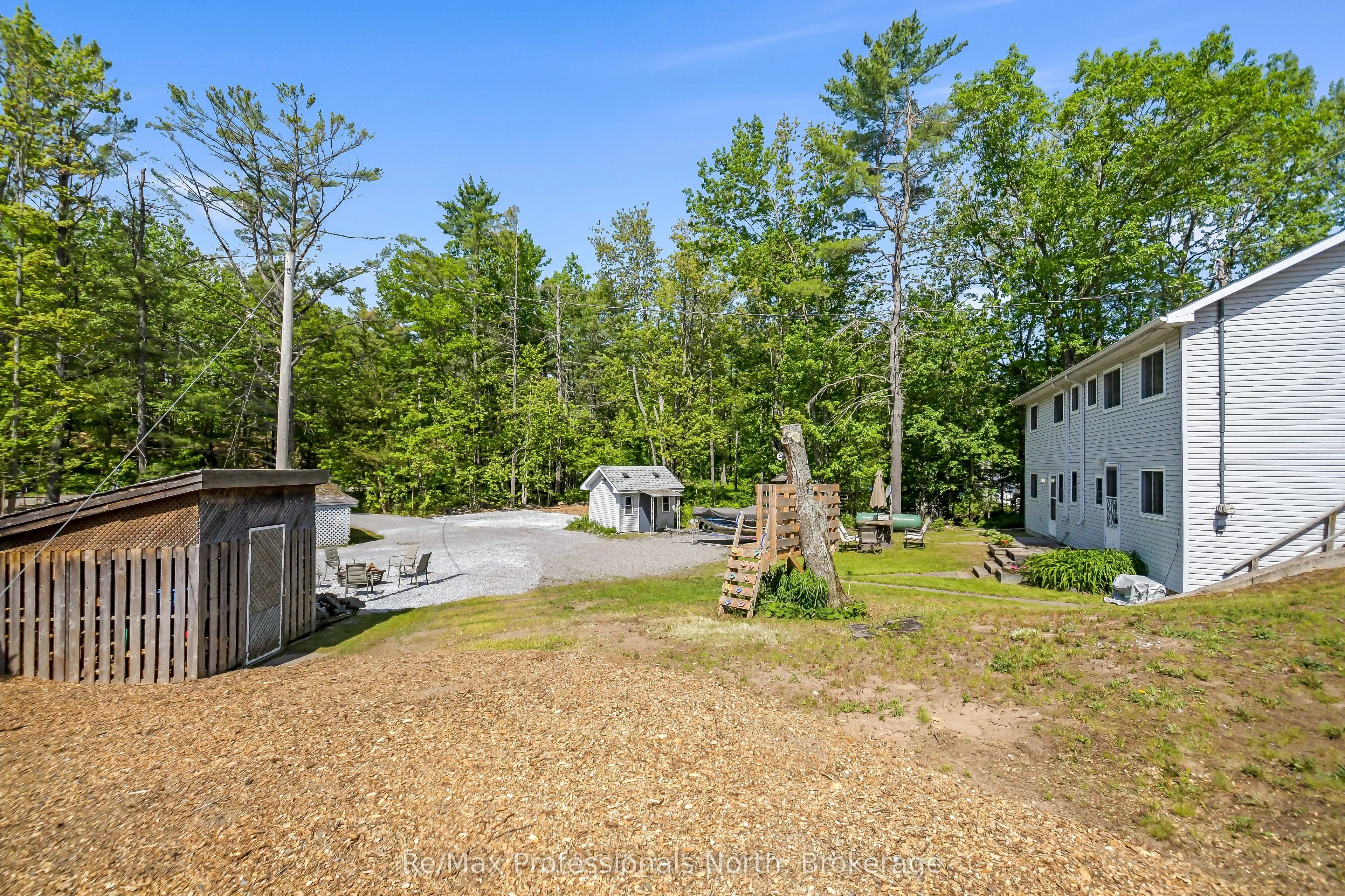 5 Pinetree Road