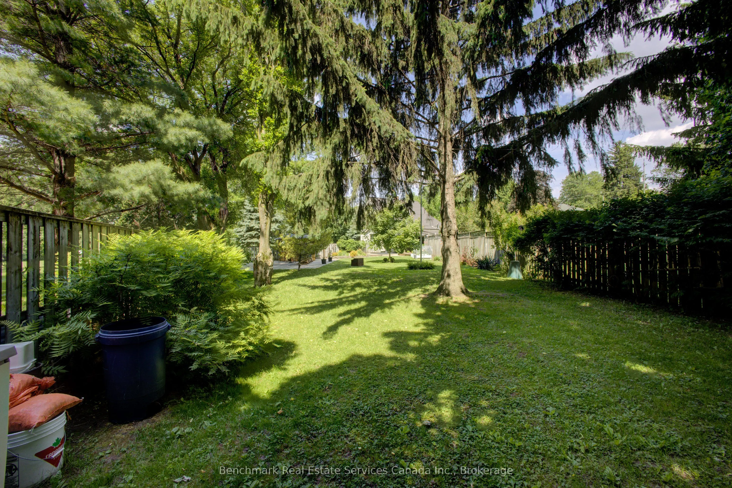 87 St Andrew Street N
