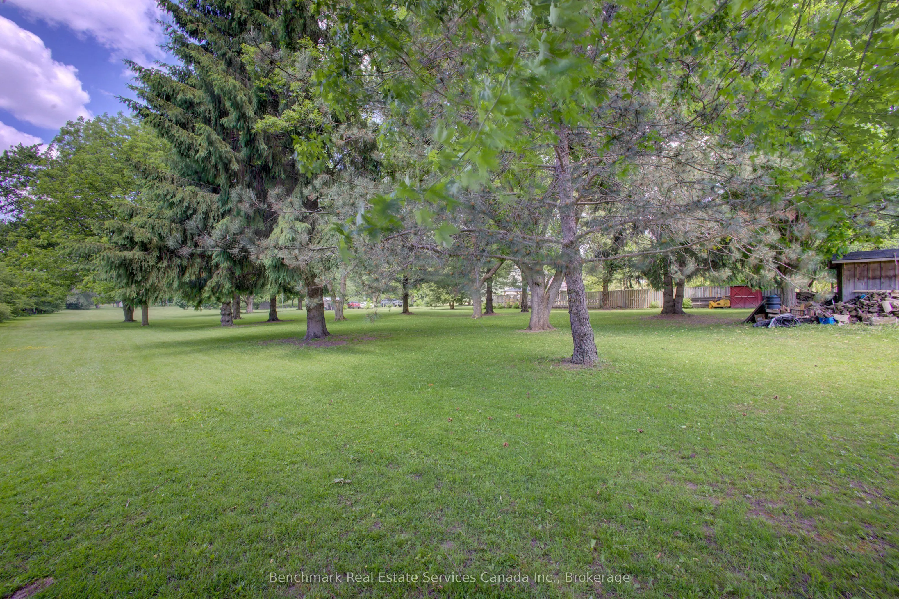 87 St Andrew Street N