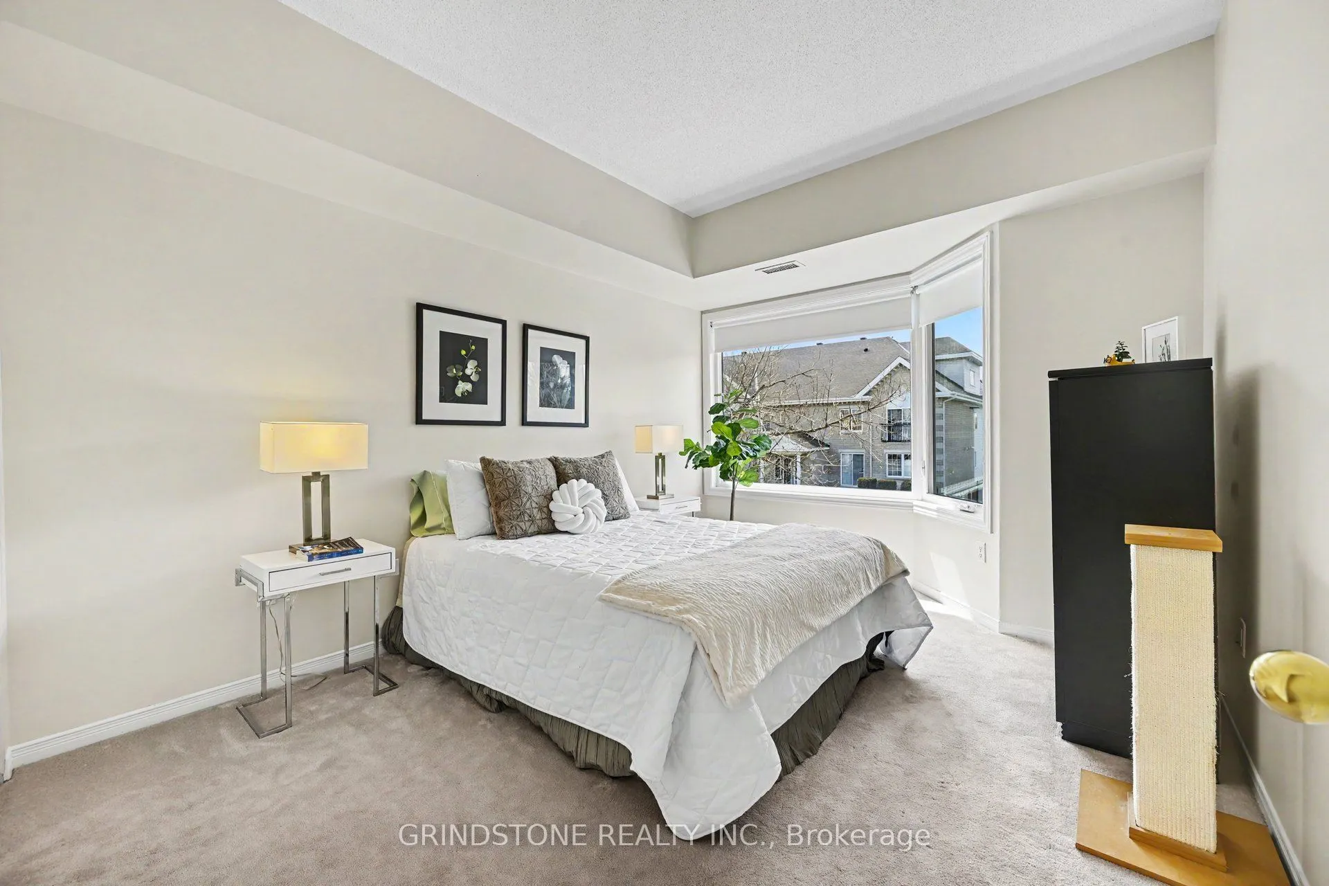 100 Robson Court #100
