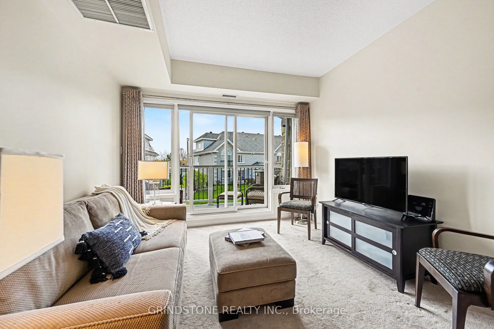 100 Robson Court #100