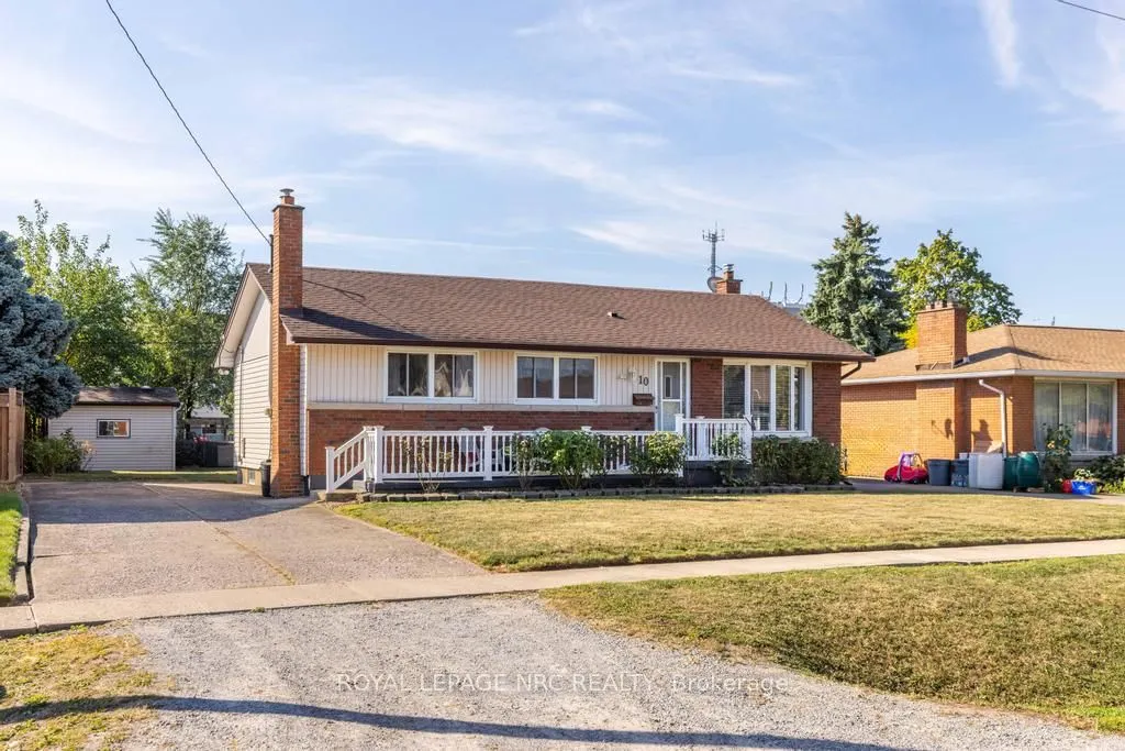 10 Ridgeview Avenue