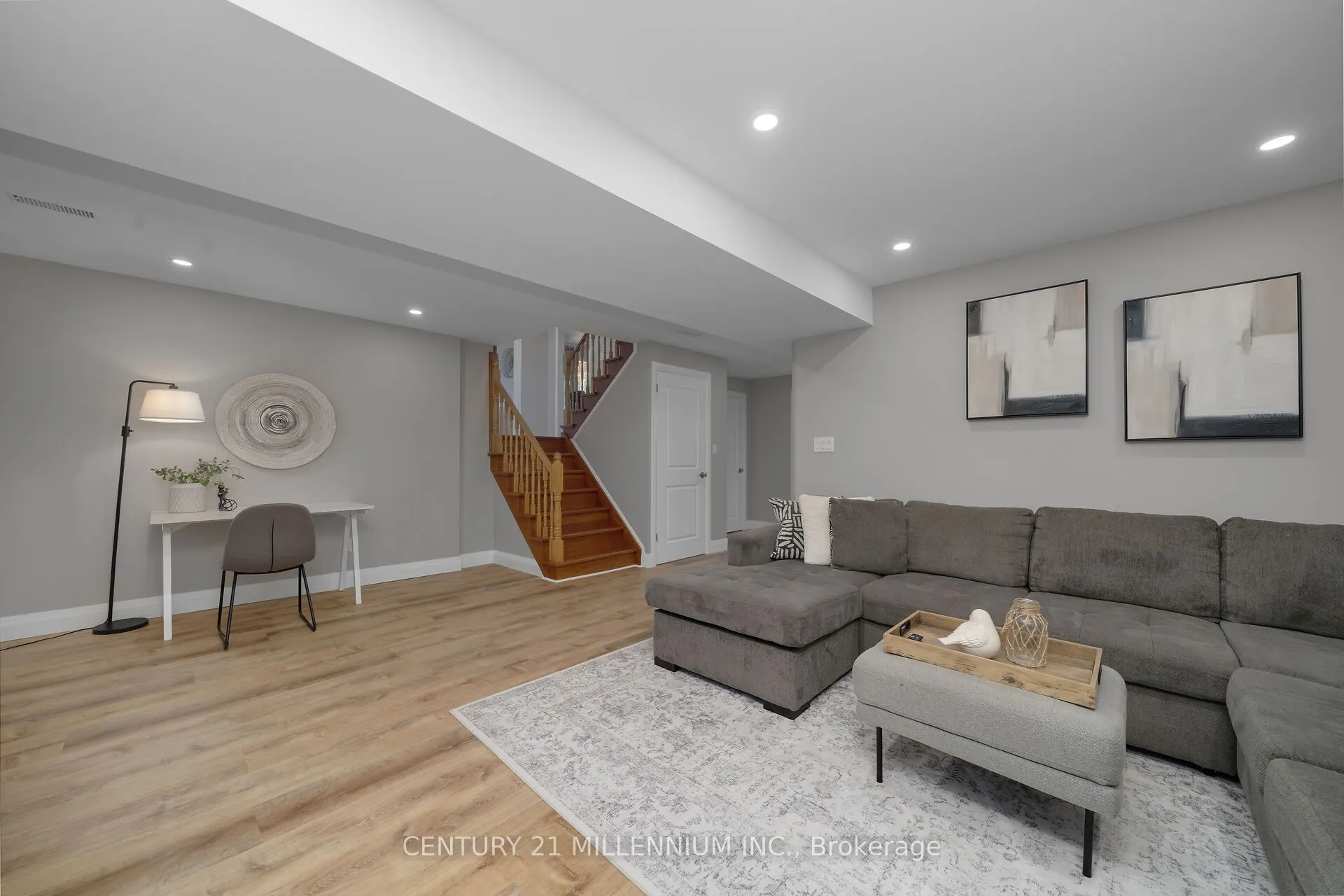 41 Douglas Crescent