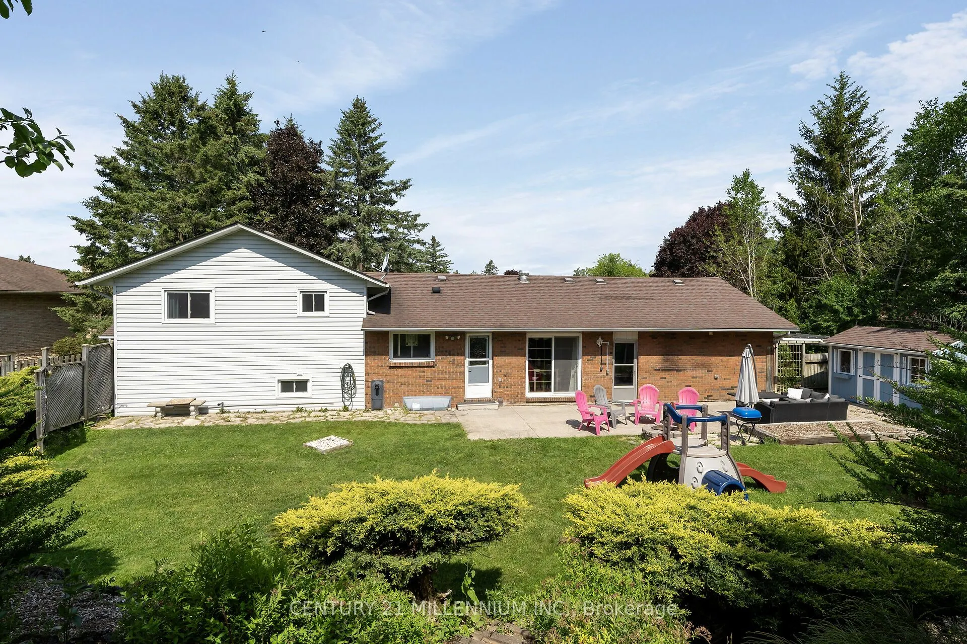 41 Douglas Crescent