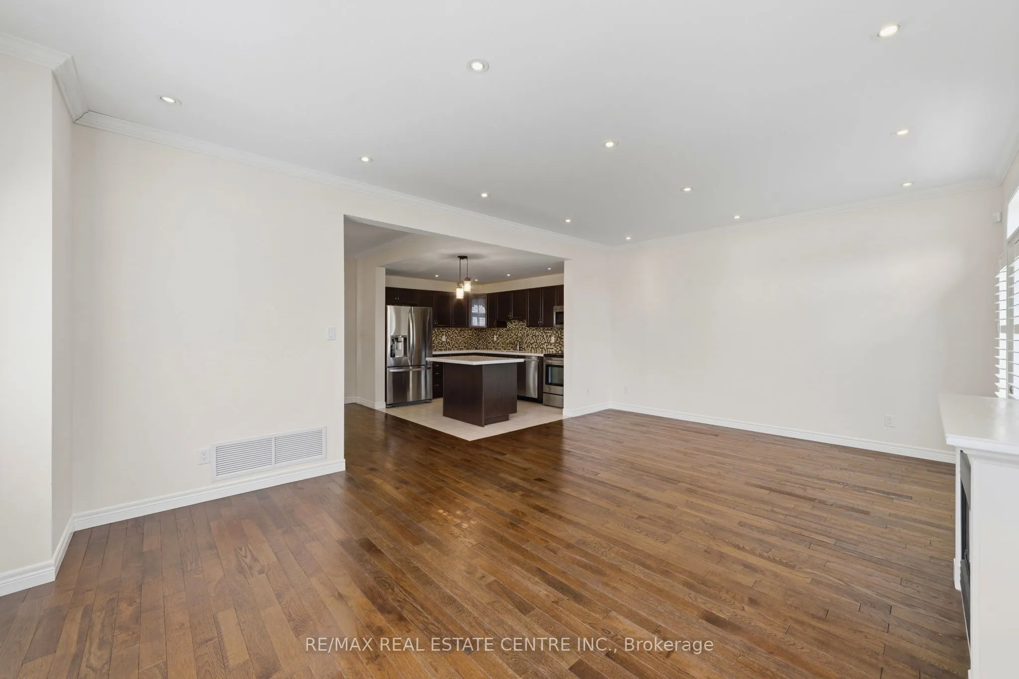 876 GOLF LINKS Road #1