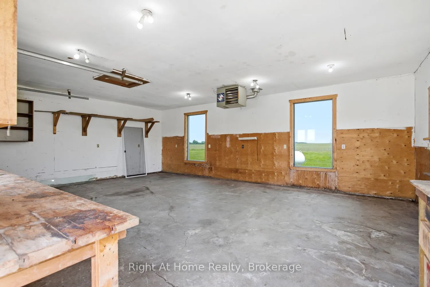 562 Janetville Road