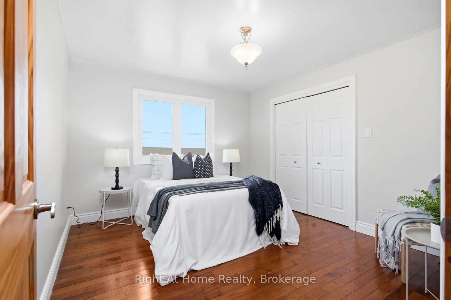562 Janetville Road
